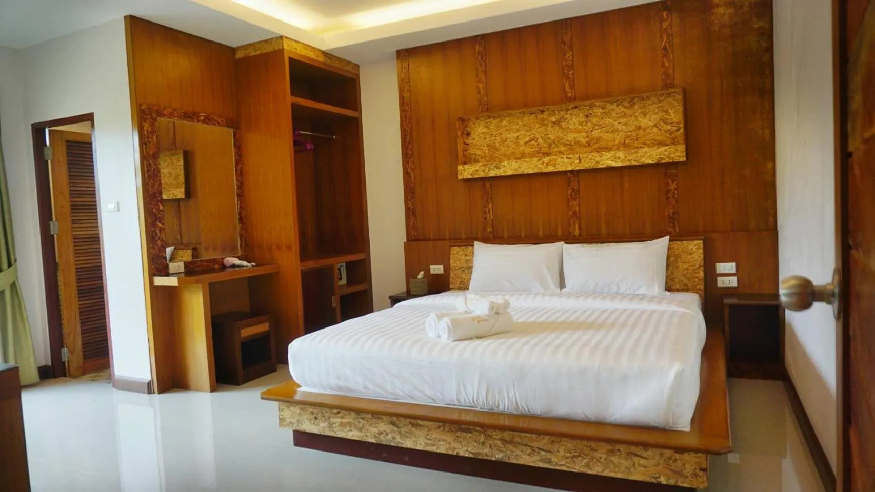 Bedroom, Bed in The Peace Tara House