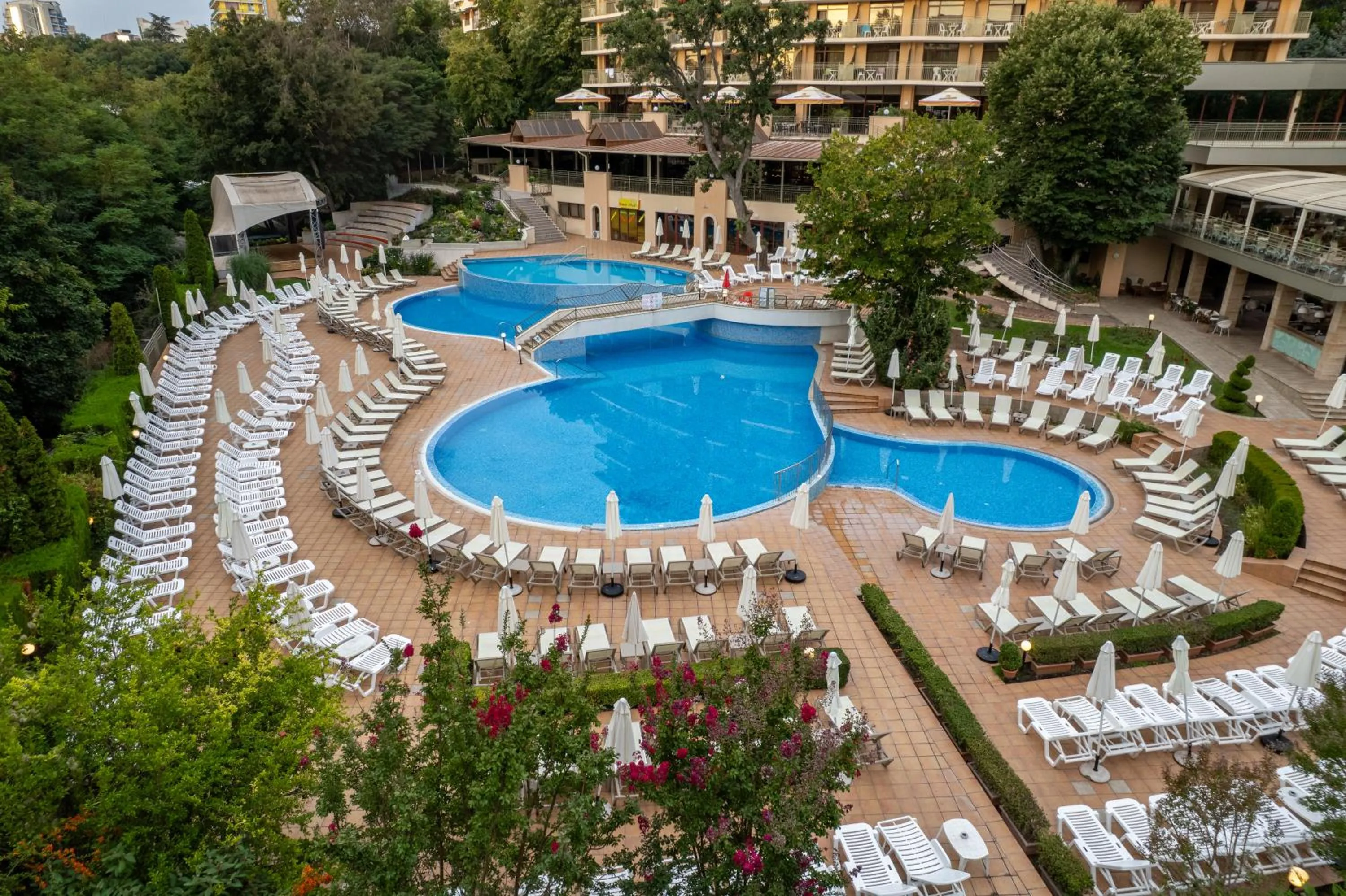 Garden in Kristal Hotel - All inclusive - Fully renovated rooms 2025