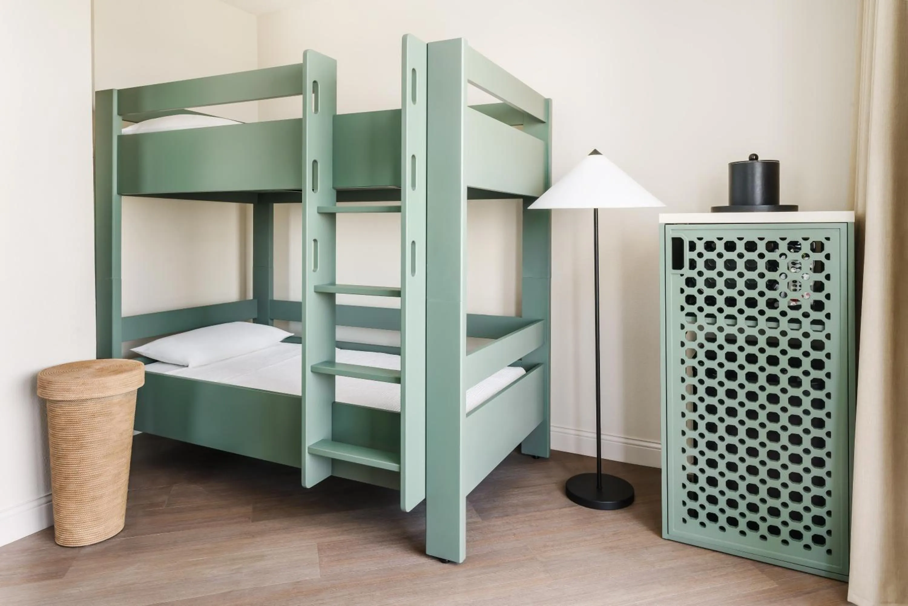 bunk bed, Bed in Holiday Inn Resort Lumina on Wrightsville Beach by IHG
