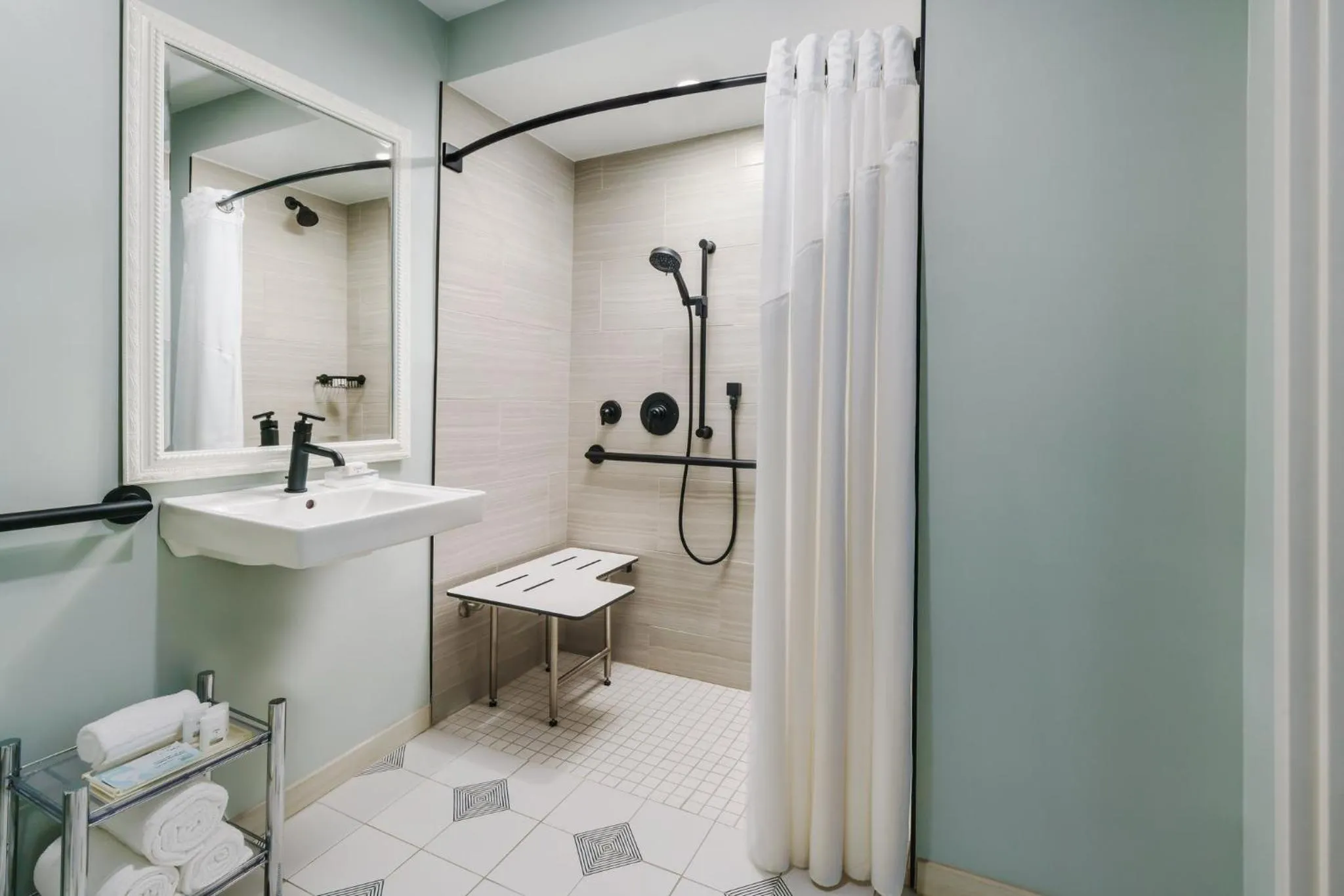 Photo of the whole room in Holiday Inn Resort Lumina on Wrightsville Beach by IHG