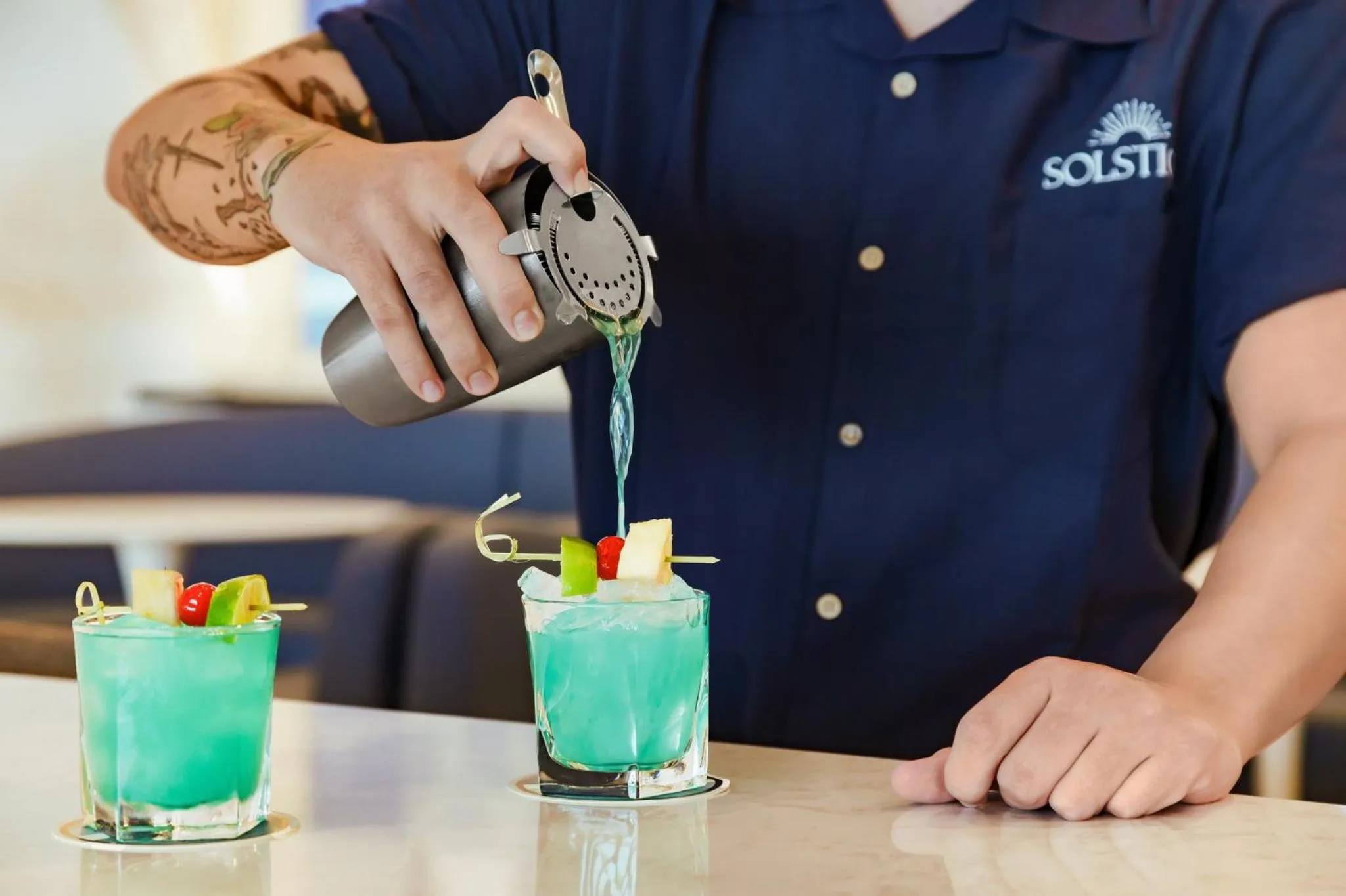 Lounge or bar in Holiday Inn Resort Lumina on Wrightsville Beach by IHG