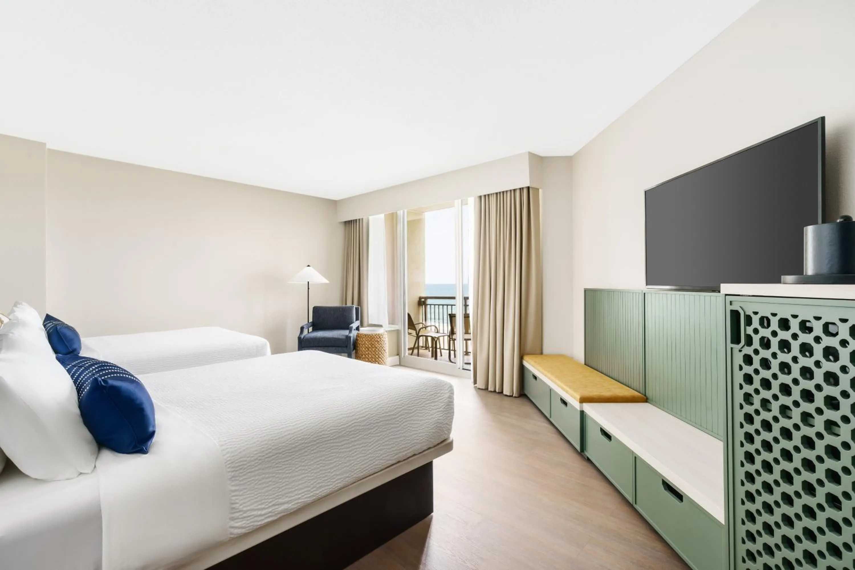 View (from property/room), Bed in Holiday Inn Resort Lumina on Wrightsville Beach by IHG