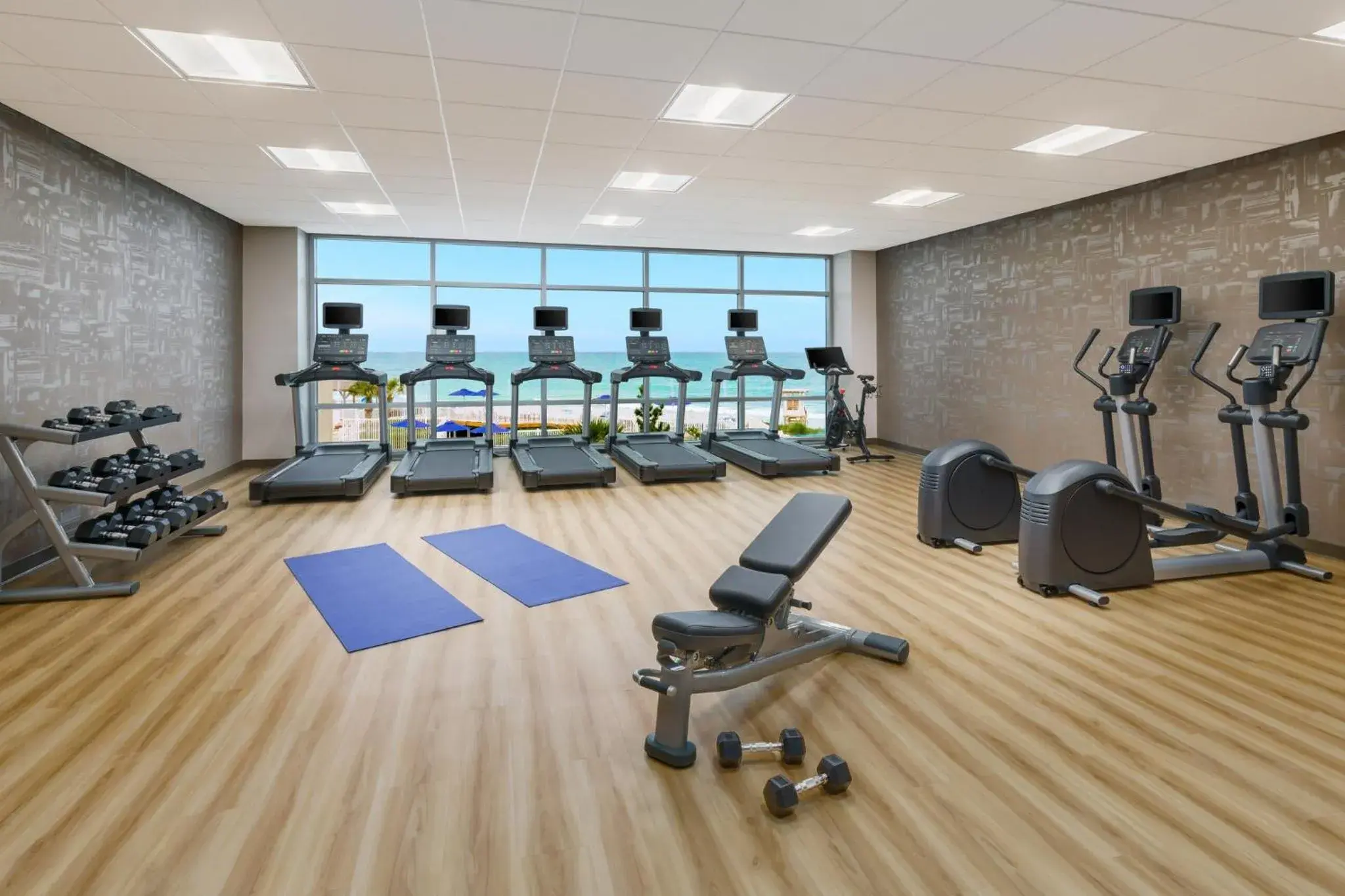 Fitness centre/facilities in Holiday Inn Resort Lumina on Wrightsville Beach by IHG Fitness centre/facilities in Holiday Inn Resort Lumina on Wrightsville Beach by IHG