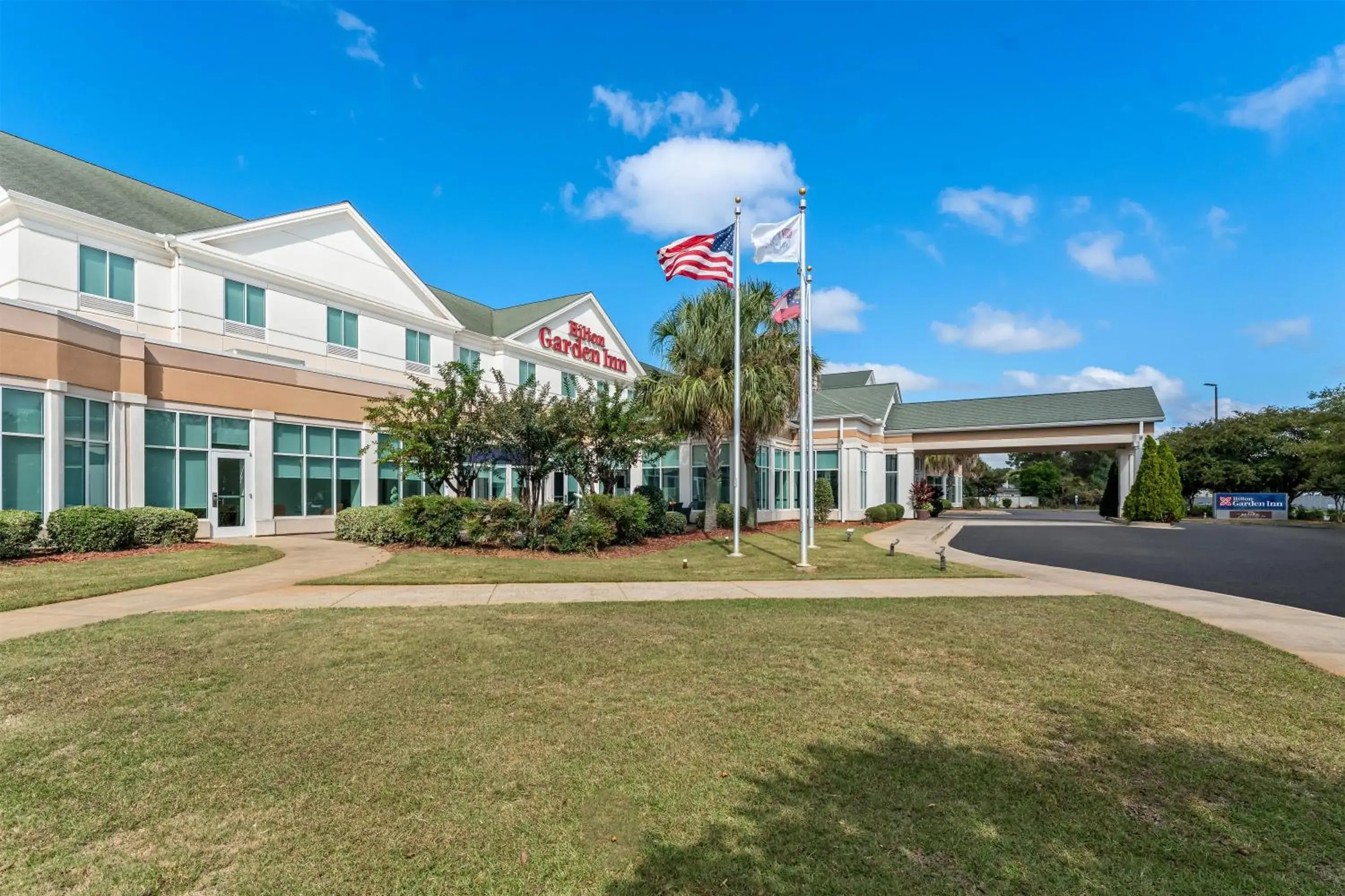 Property building in Hilton Garden Inn Warner Robins Property building in Hilton Garden Inn Warner Robins