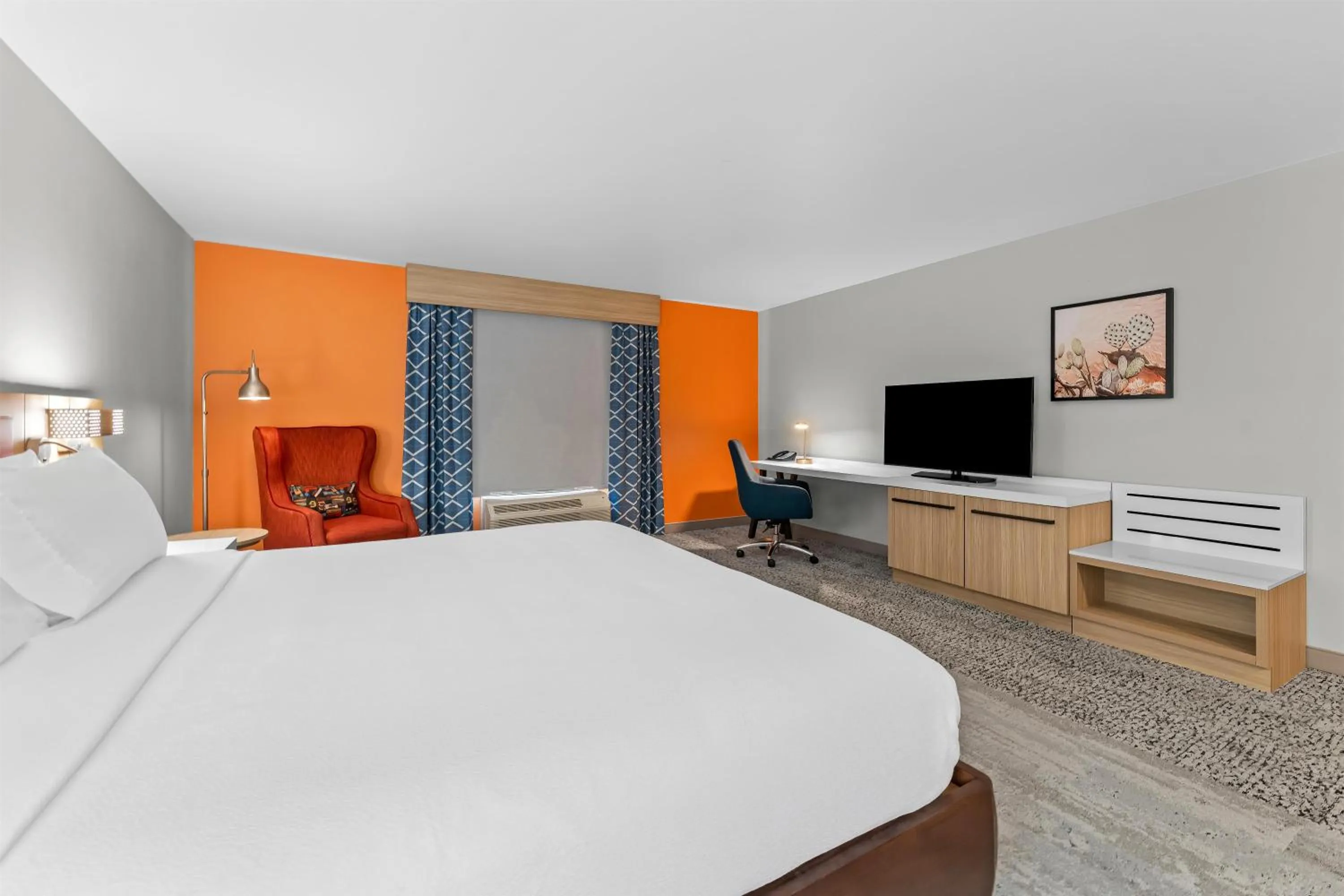 Bed in Hilton Garden Inn Warner Robins