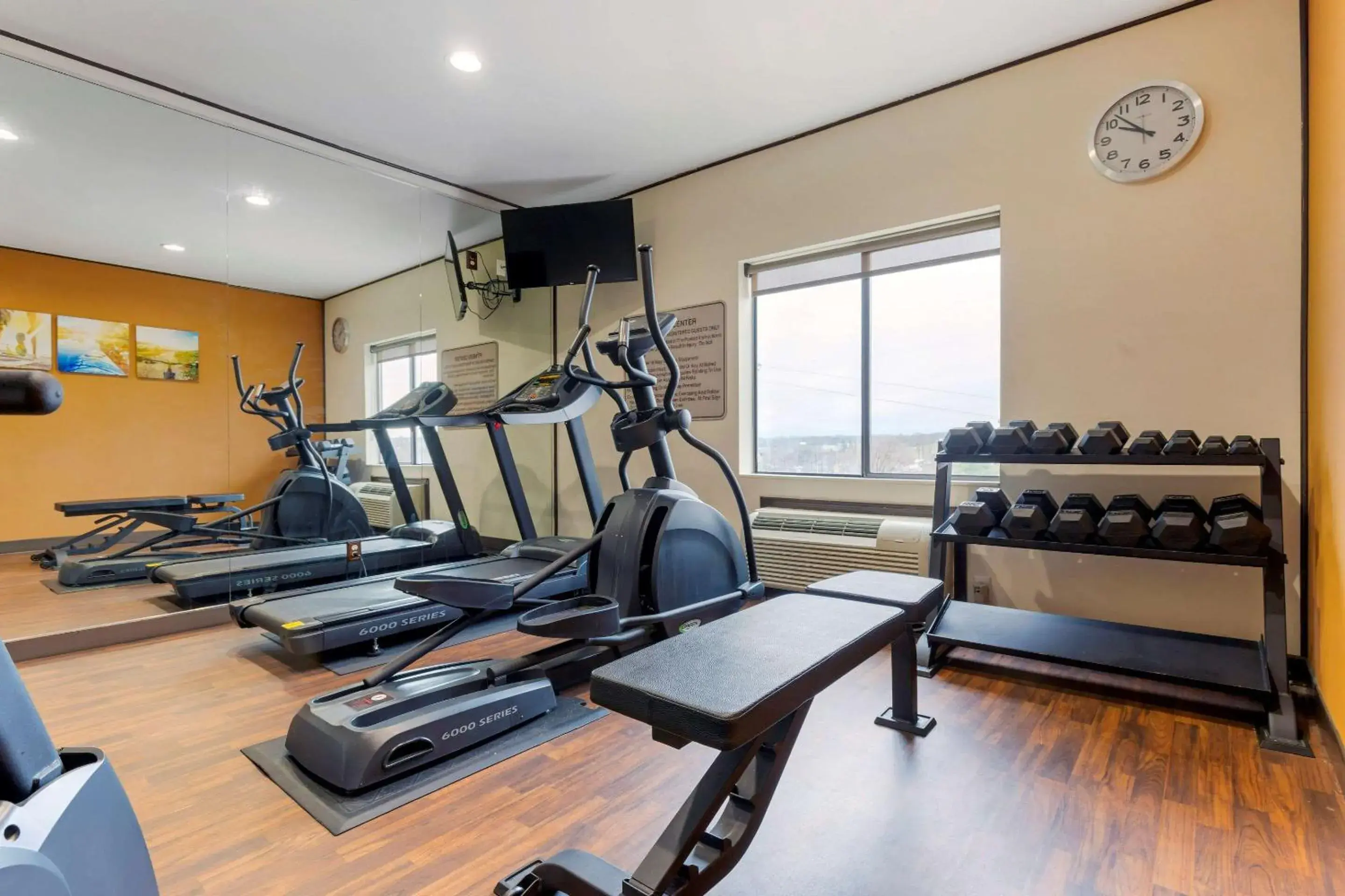 Fitness centre/facilities, Fitness Center/Facilities in Comfort Suites Johnson City near University