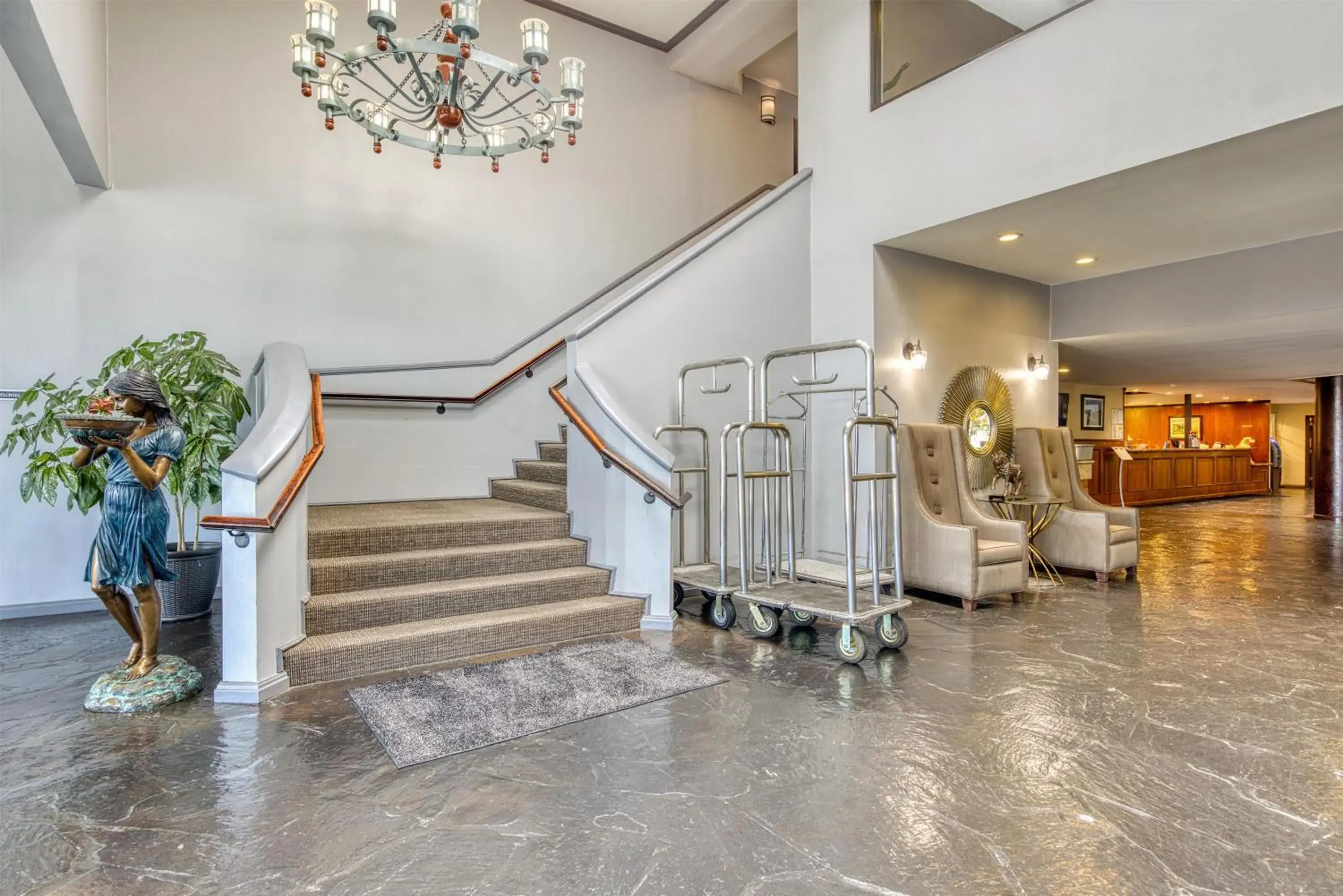 Lobby or reception in SureStay Plus Hotel by Best Western Reno Airport Lobby or reception in SureStay Plus Hotel by Best Western Reno Airport