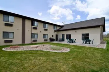 Property building in Baymont by Wyndham Hot Springs