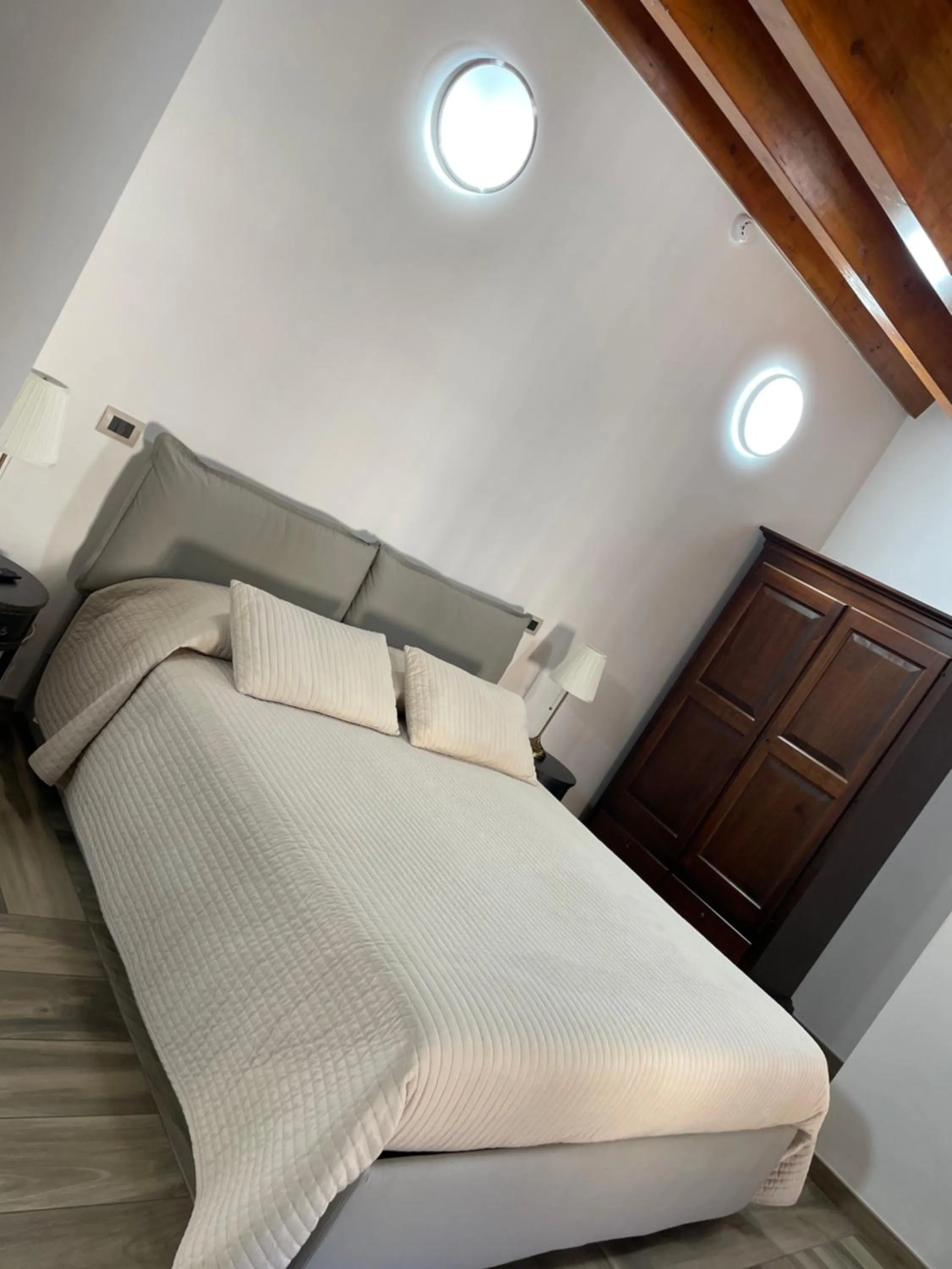Bed in Palazzo Candida B&B