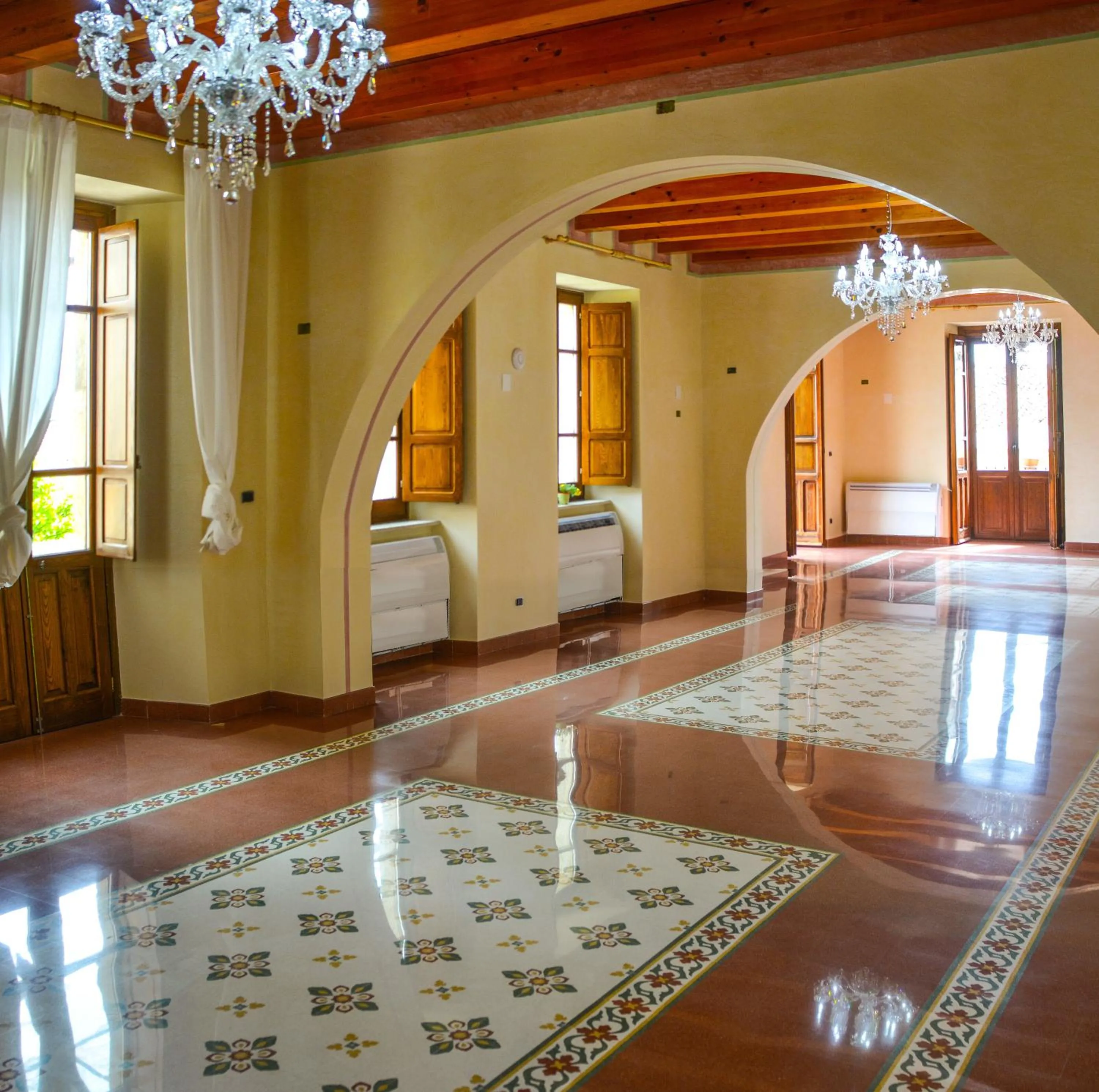 Lounge or bar in Palazzo Candida B&B