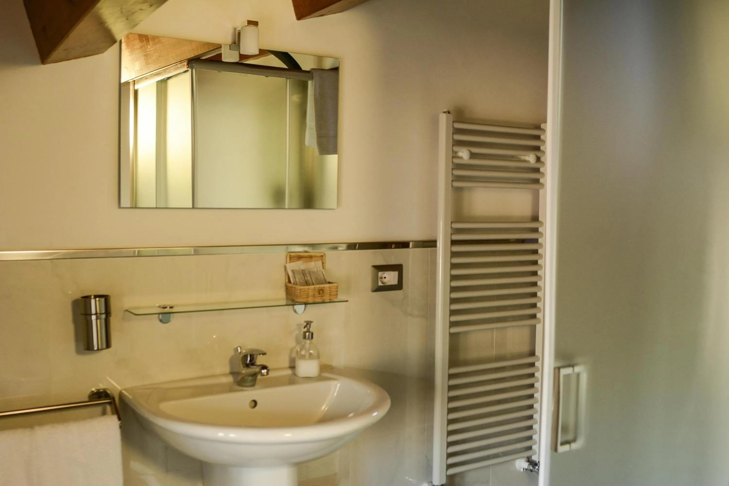 Bathroom in Palazzo Candida B&B