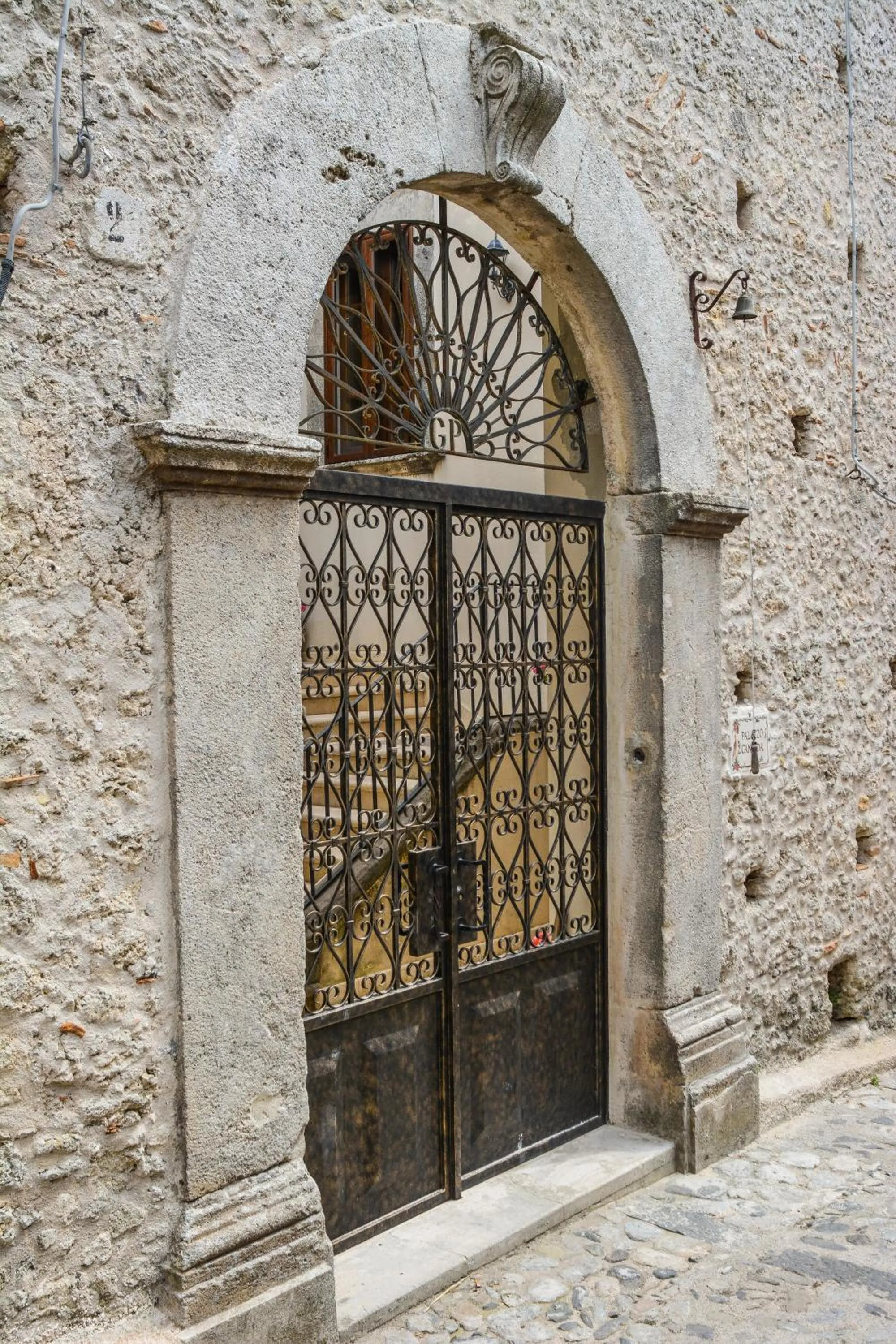 Facade/entrance in Palazzo Candida B&B