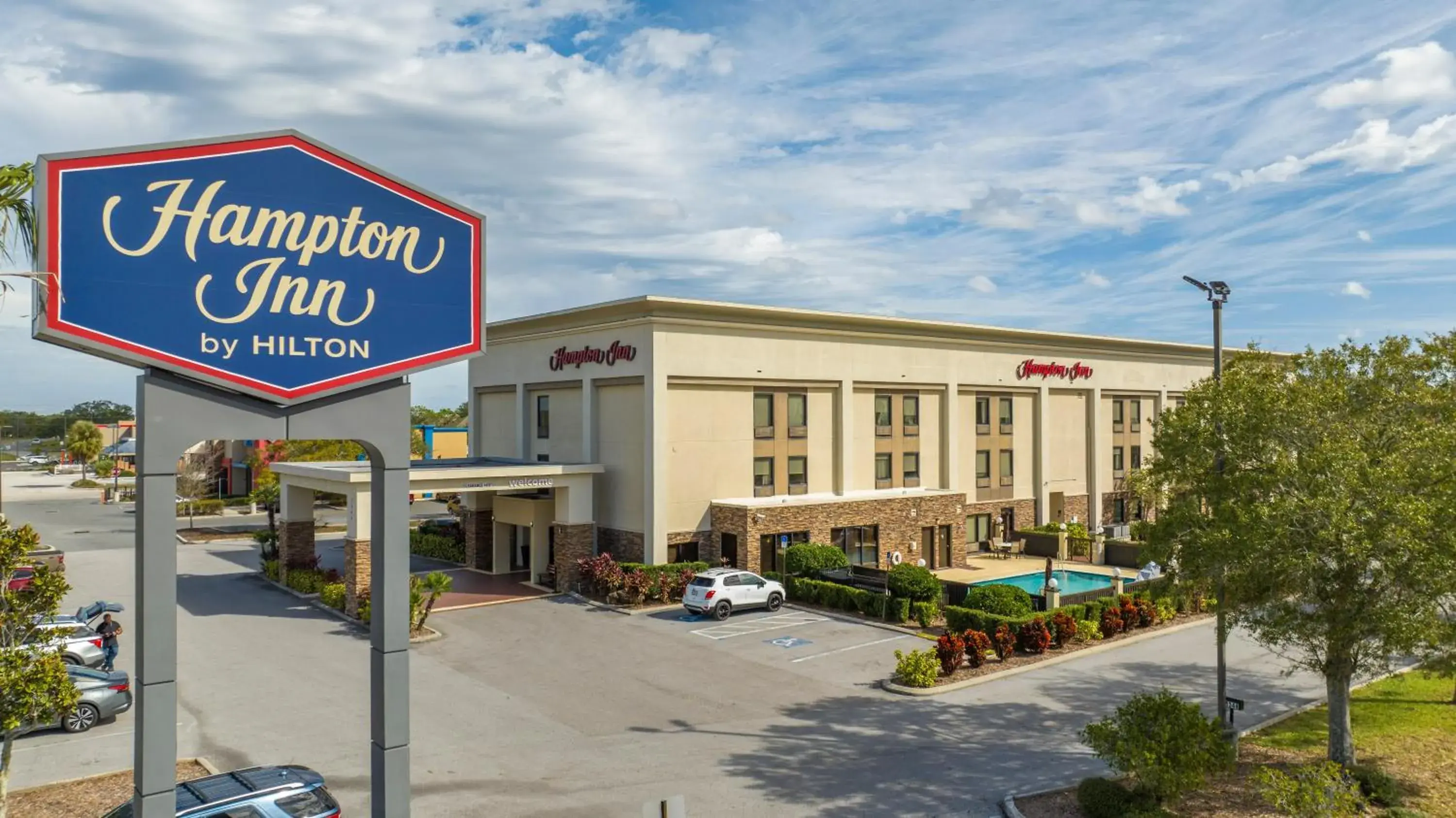 Facade/entrance in Hampton Inn by Hilton Spring Hill Facade/entrance in Hampton Inn by Hilton Spring Hill