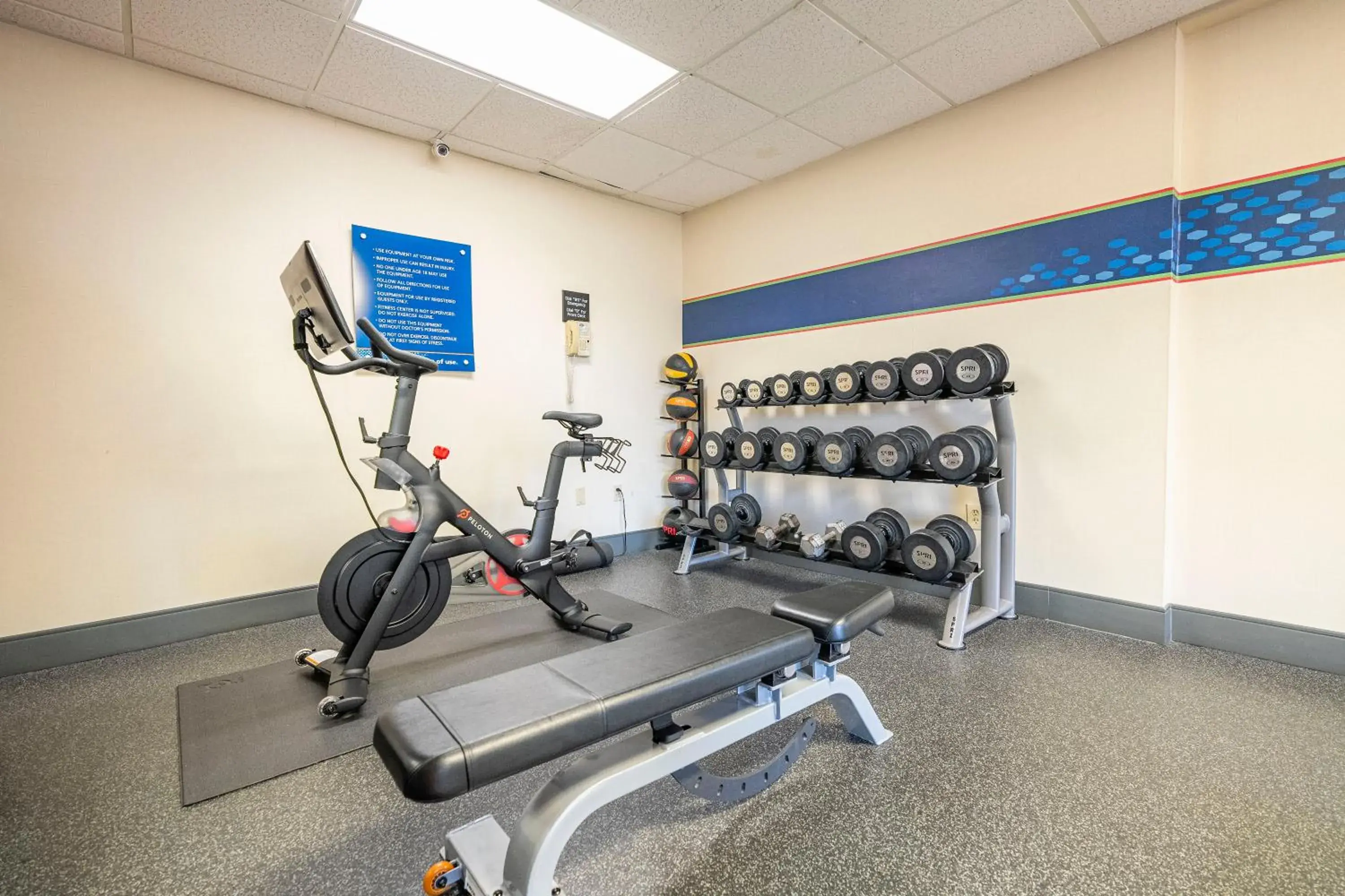 Fitness centre/facilities in Hampton Inn by Hilton Spring Hill Fitness centre/facilities in Hampton Inn by Hilton Spring Hill
