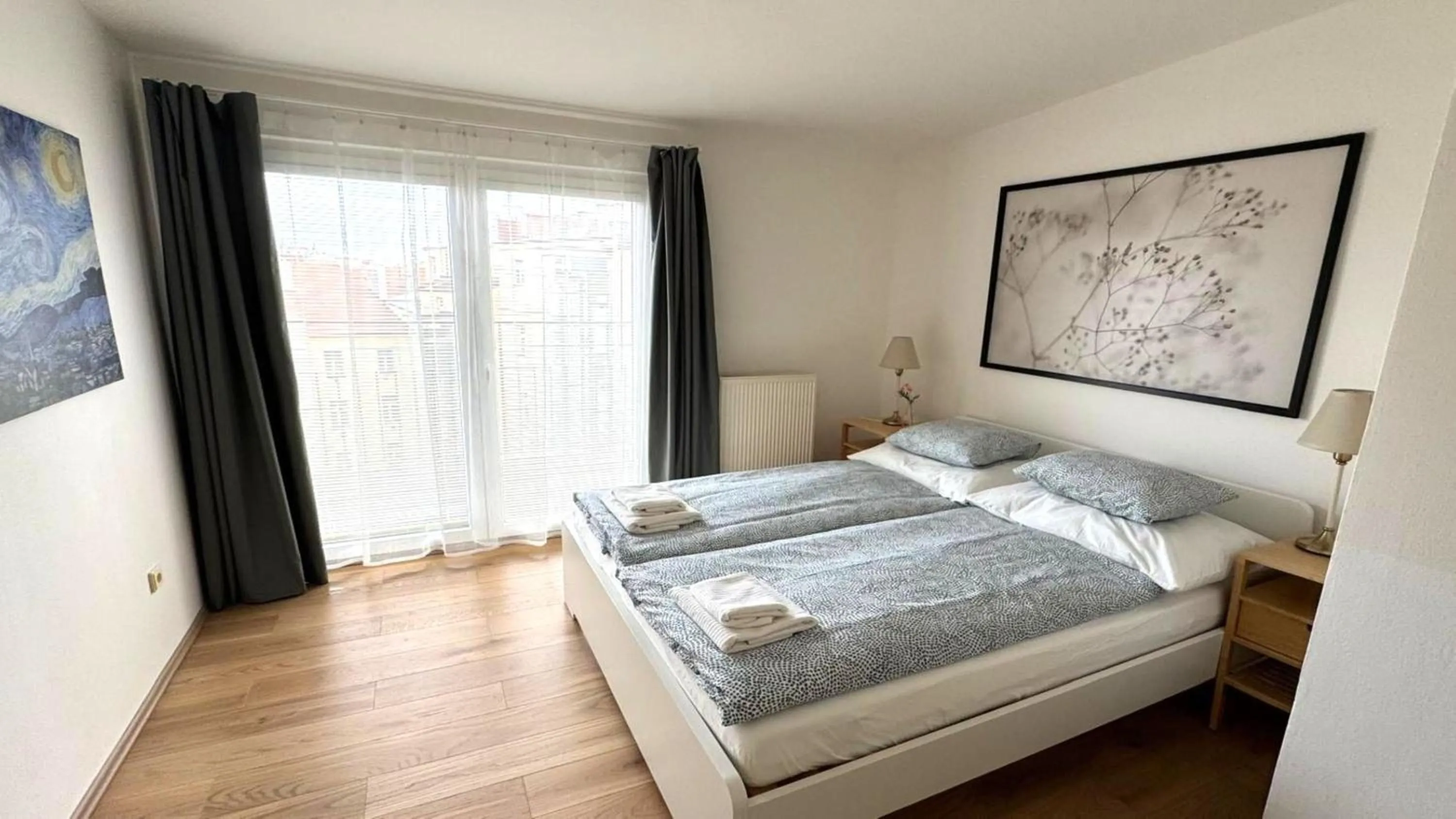 Bed in City Castle Aparthotel