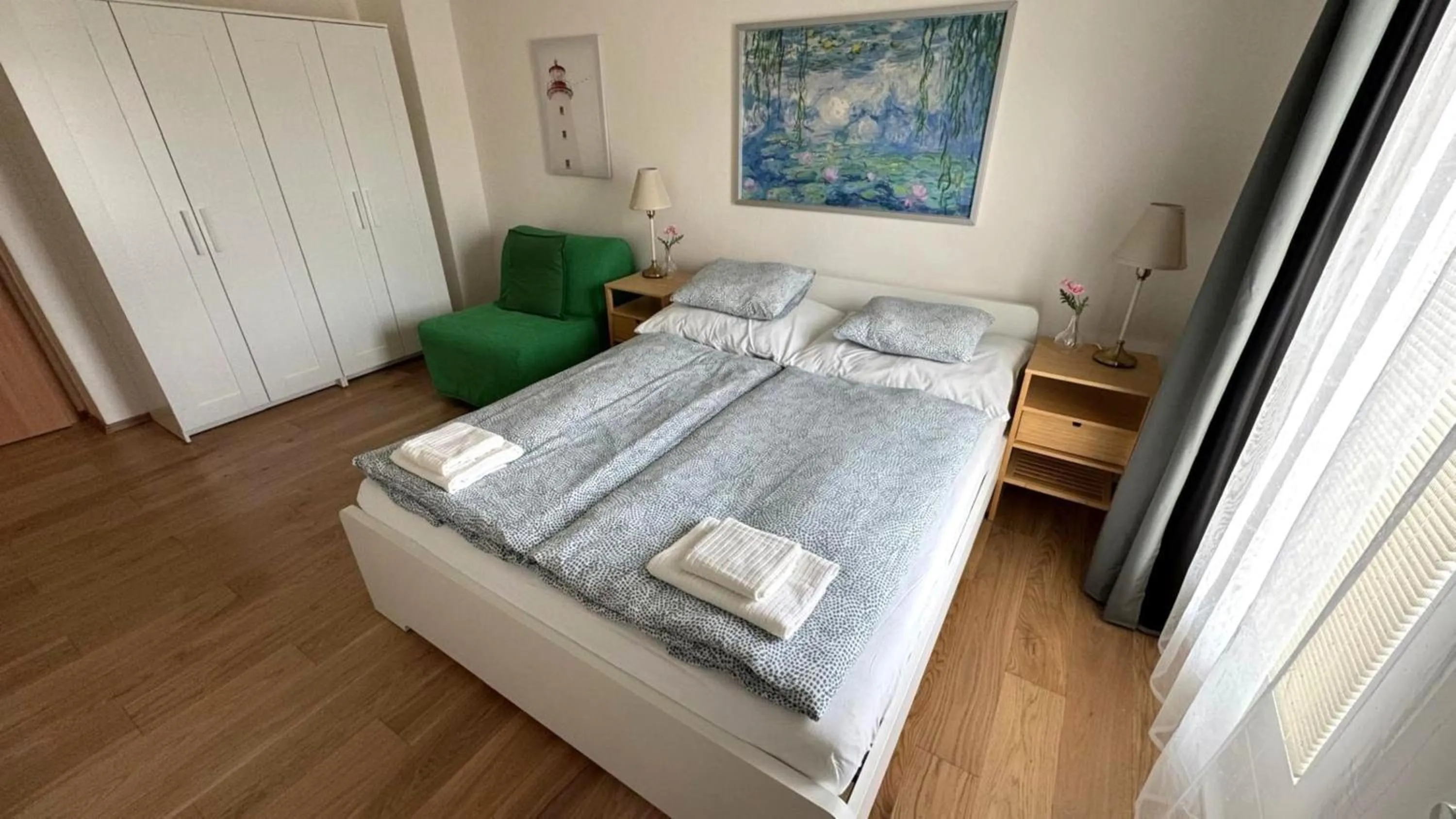 Bed in City Castle Aparthotel