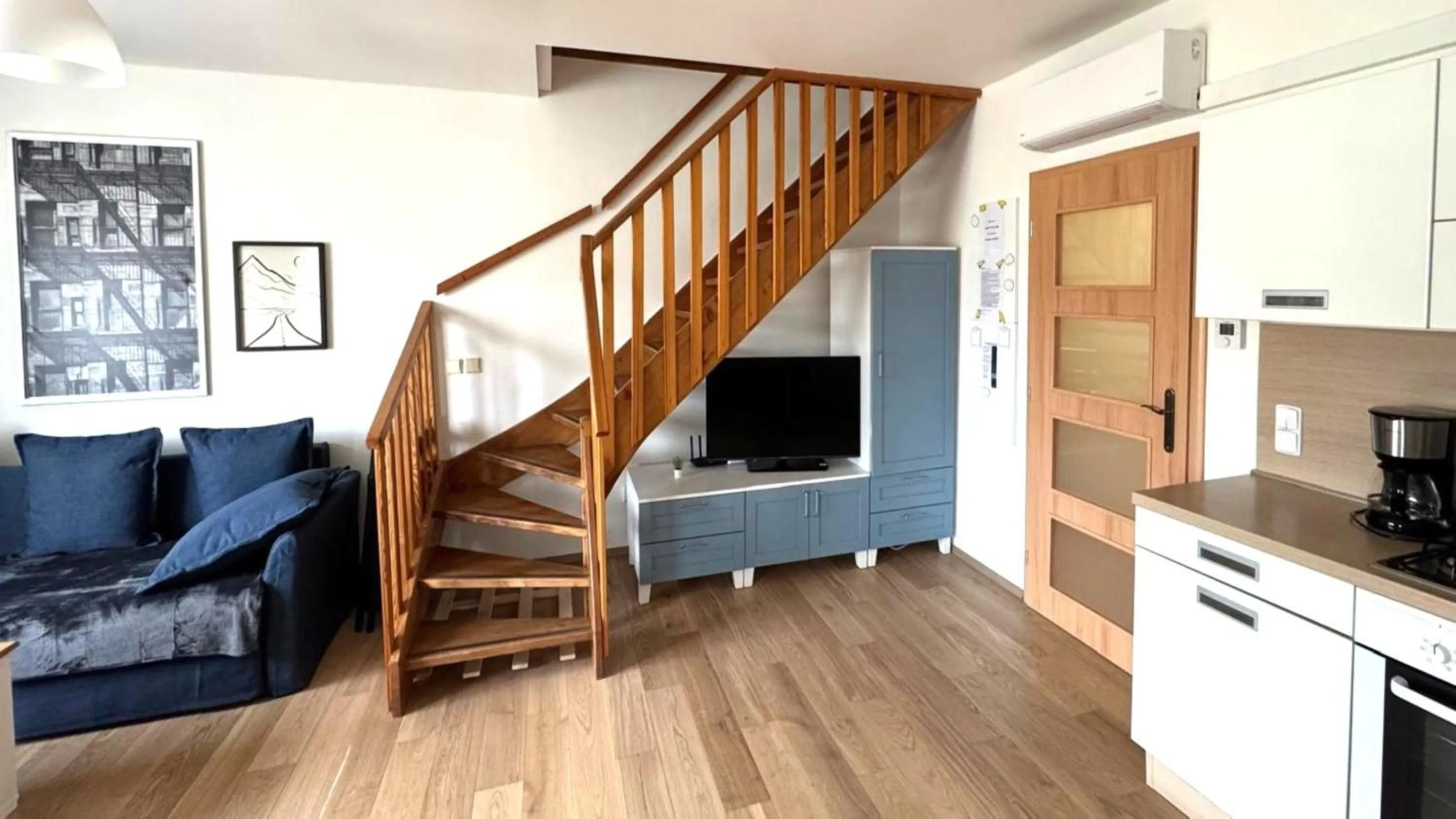 City Castle Aparthotel