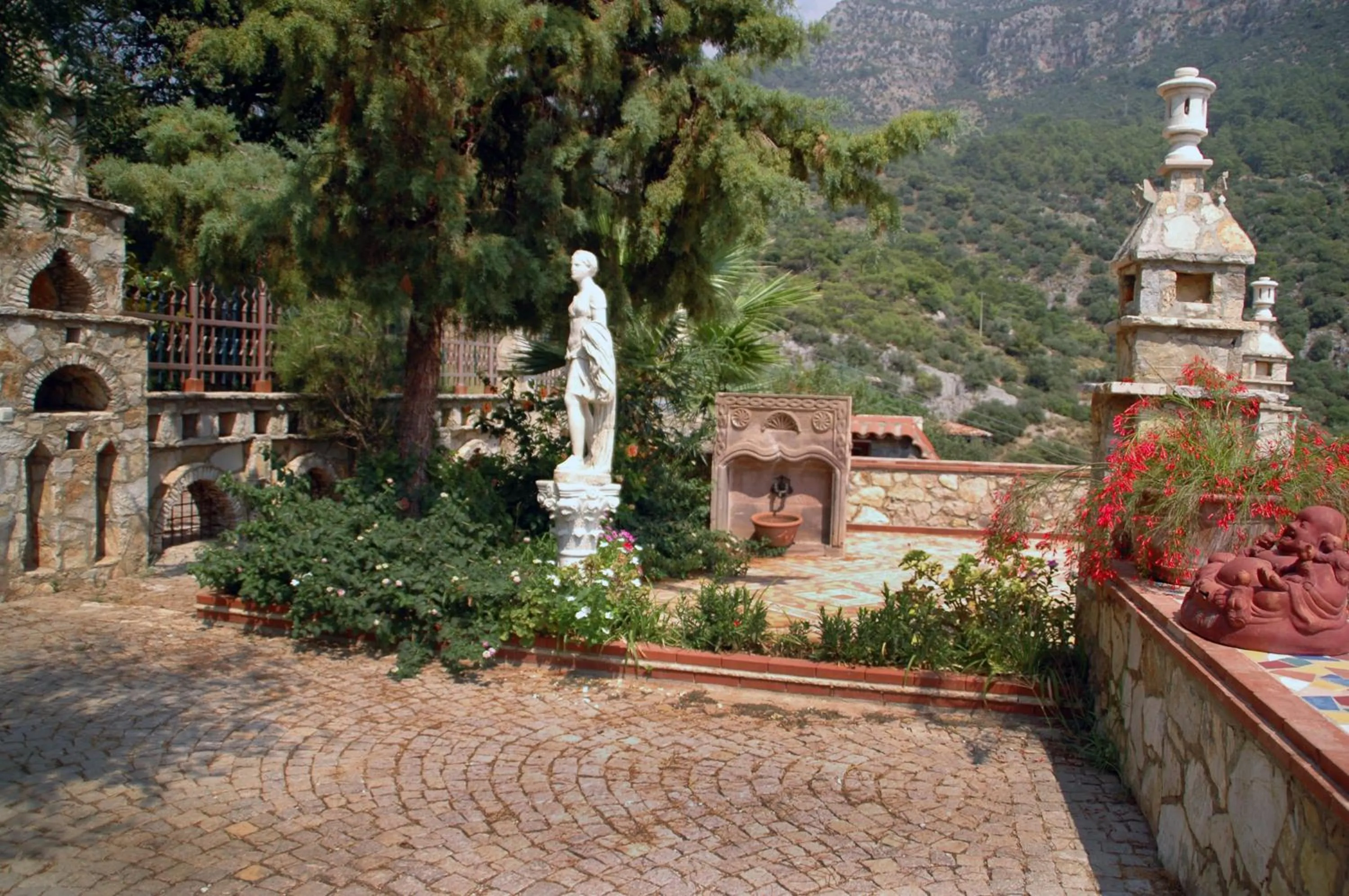 Garden in Villa Symbola