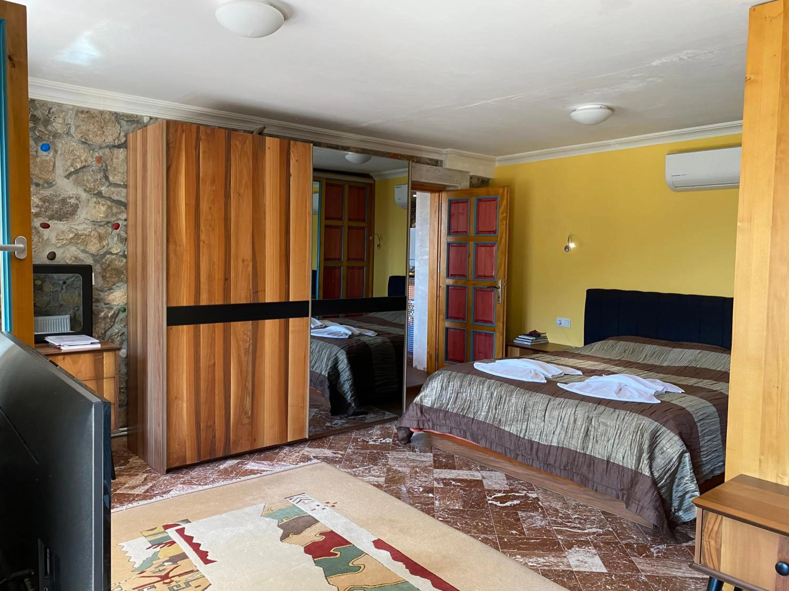 Bedroom, Bed in Villa Symbola