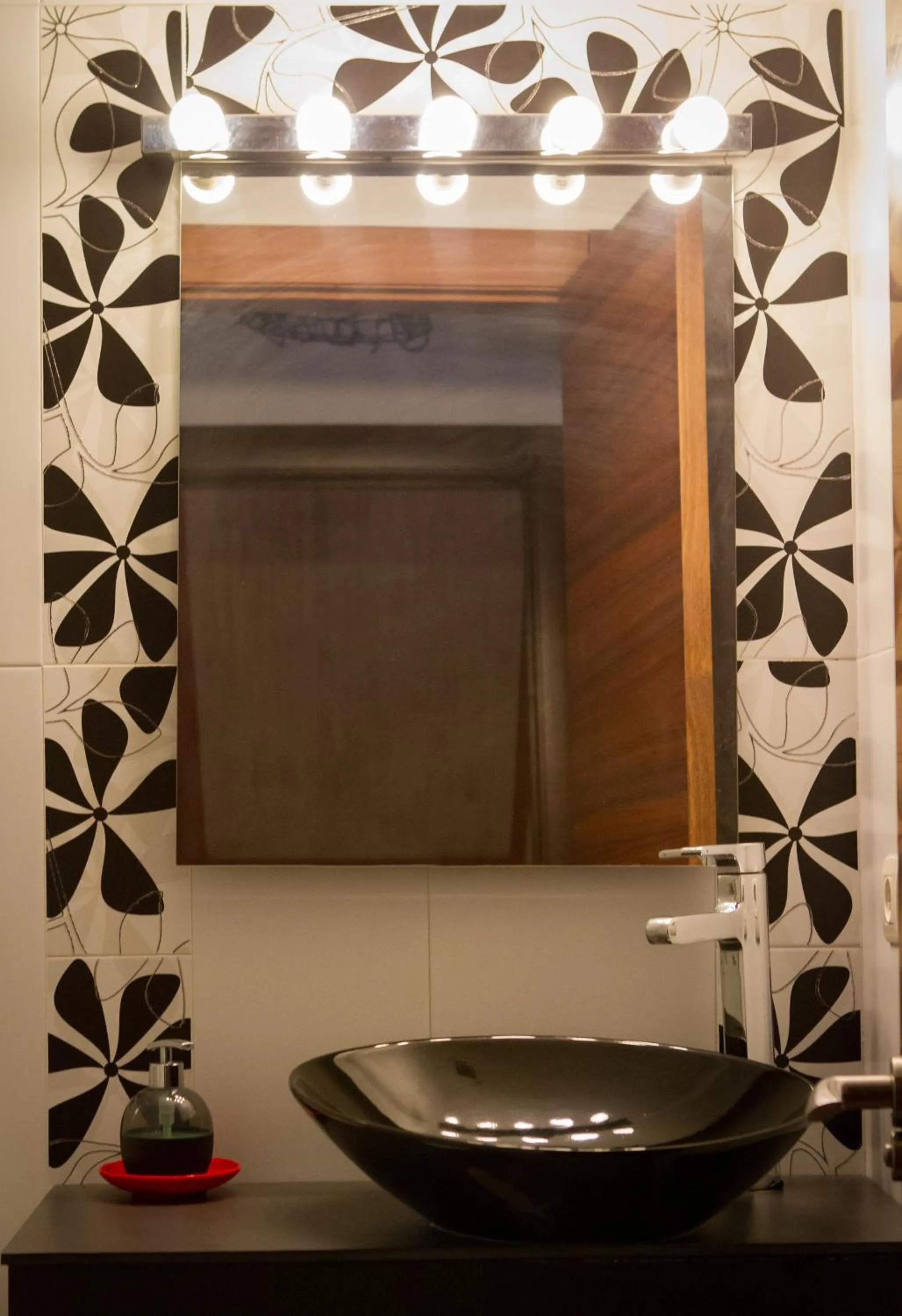 Bathroom in Casa Montalbán Apartamentos Turísticos