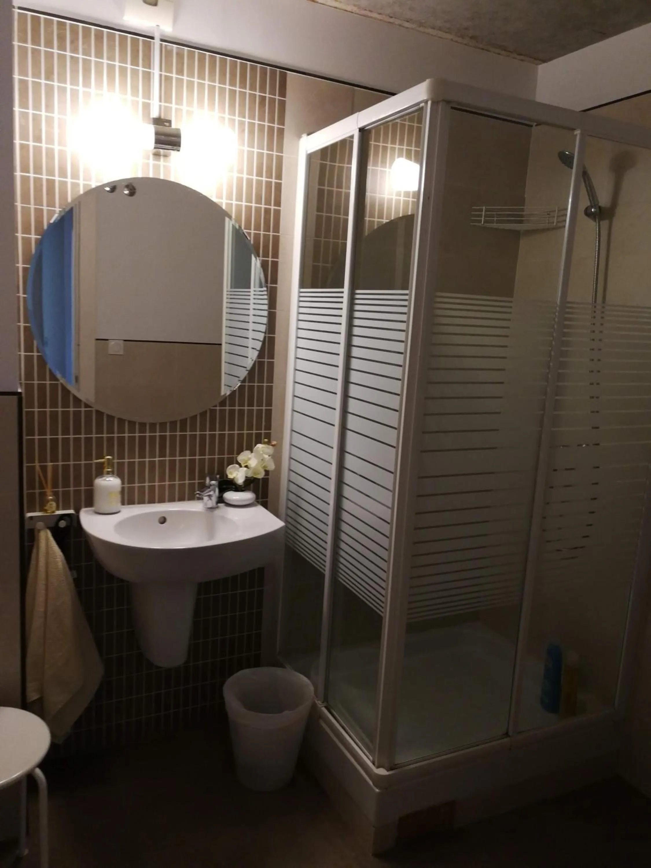 Bathroom in Casa Montalbán Apartamentos Turísticos