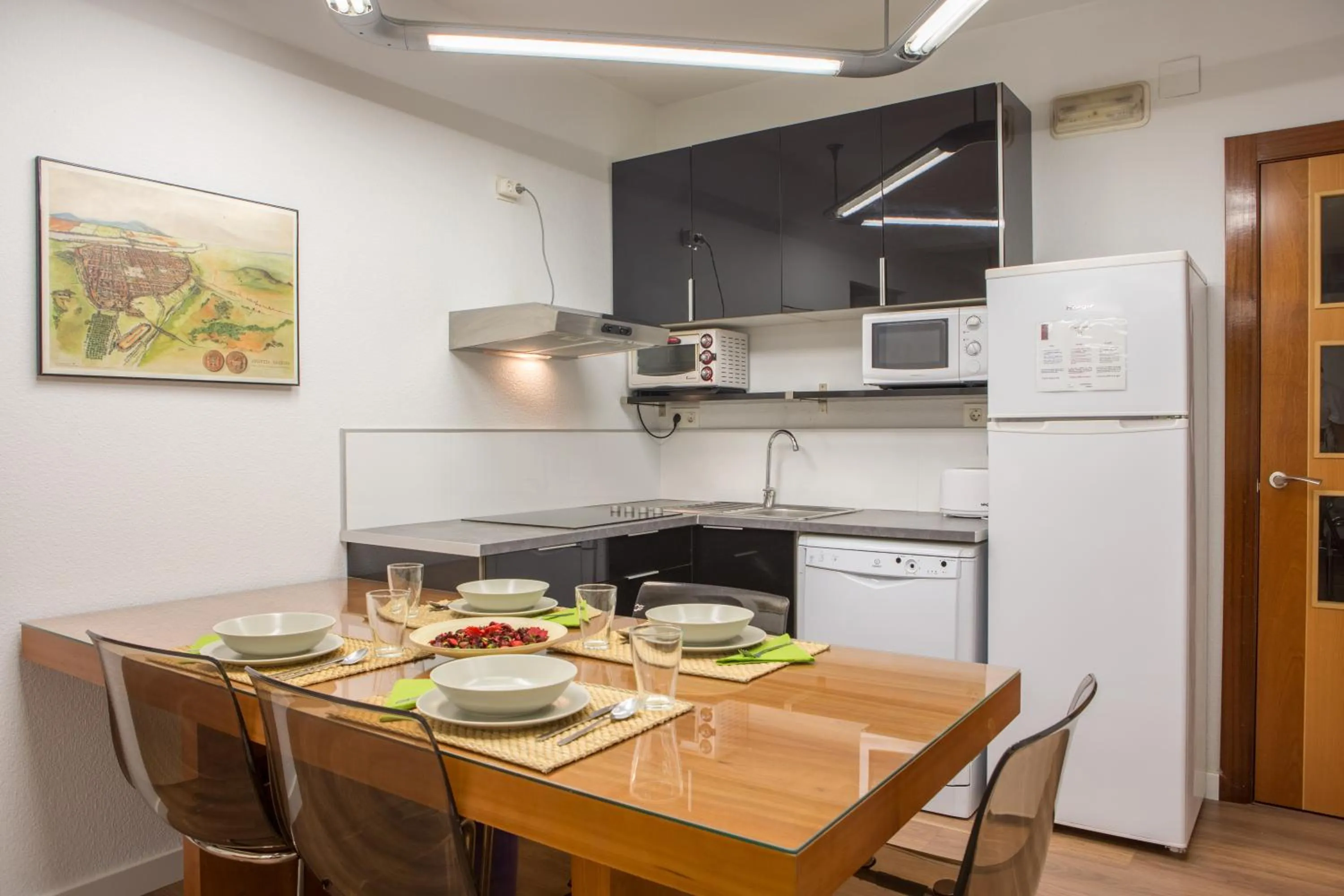 Kitchen or kitchenette in Casa Montalbán Apartamentos Turísticos