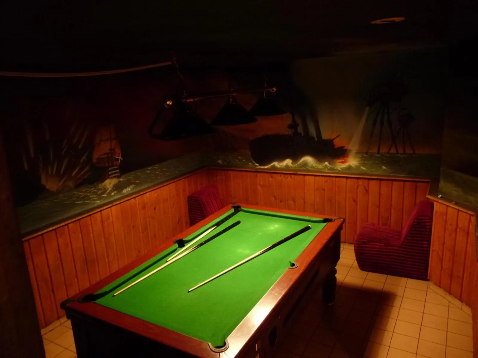 Billiard in Le Port Malo