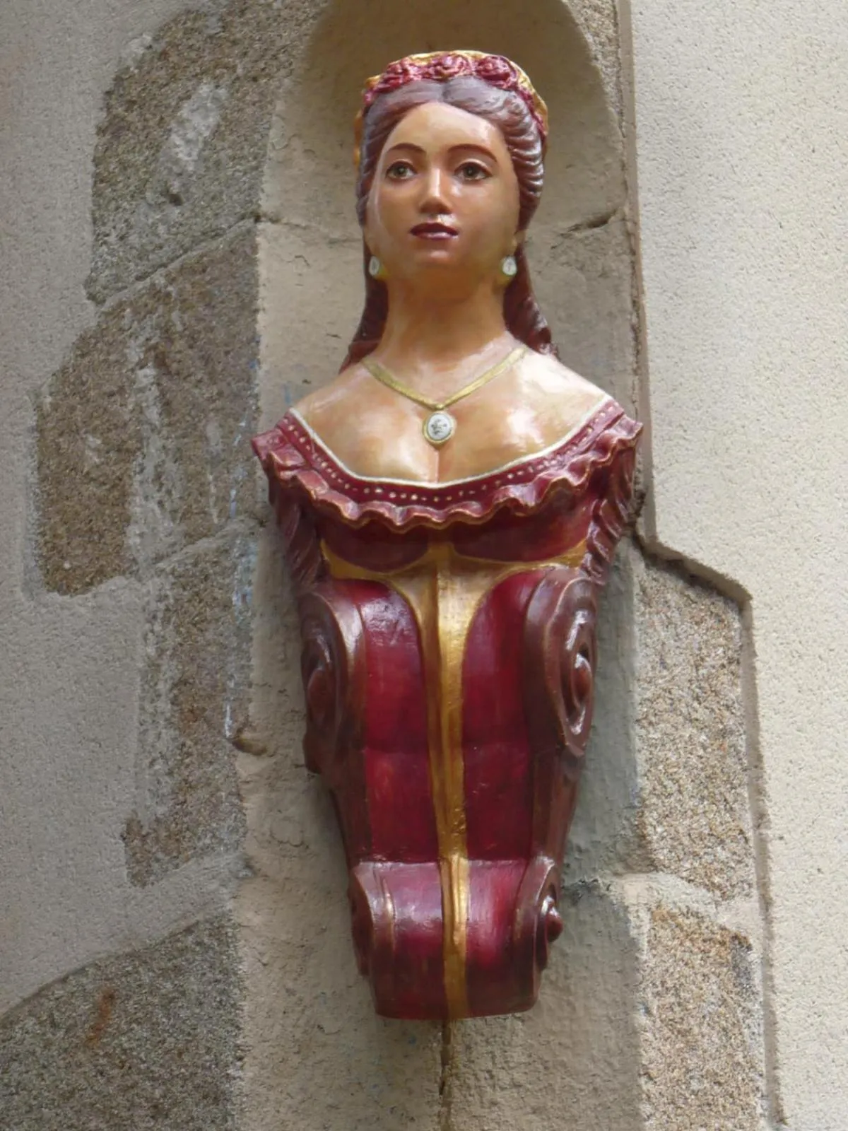 Decorative detail in Le Port Malo