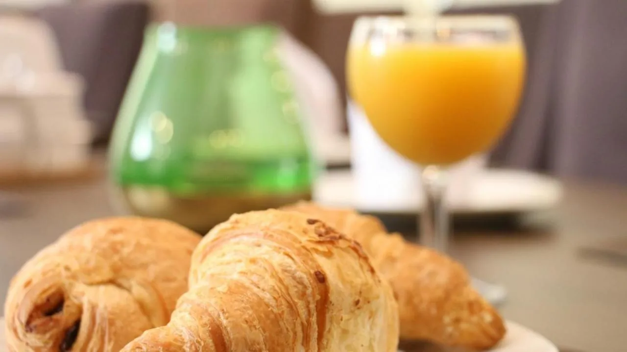 Breakfast in Eden Hotel