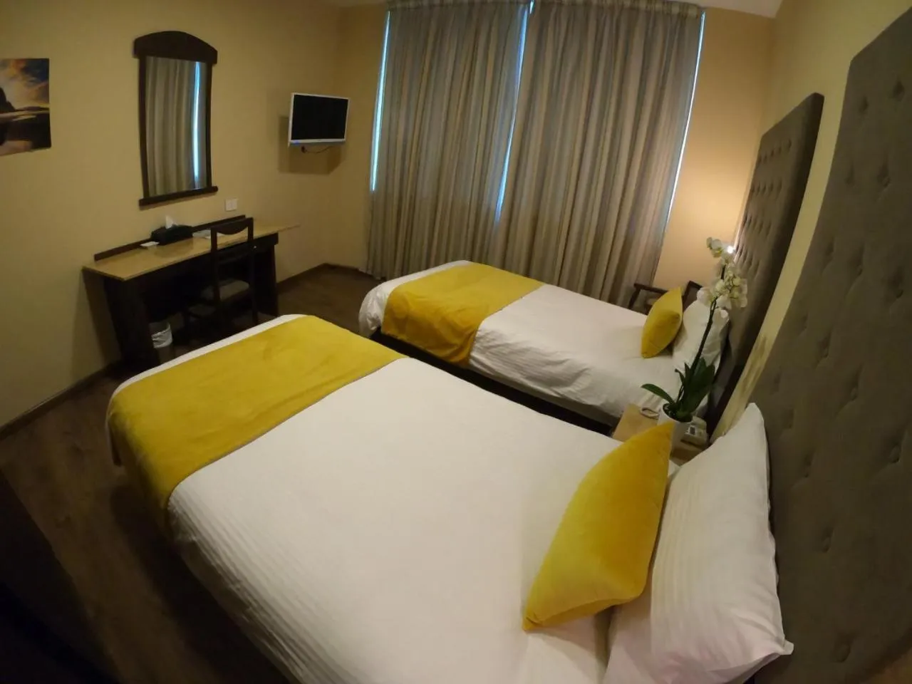 Photo of the whole room, Bed in Eden Hotel