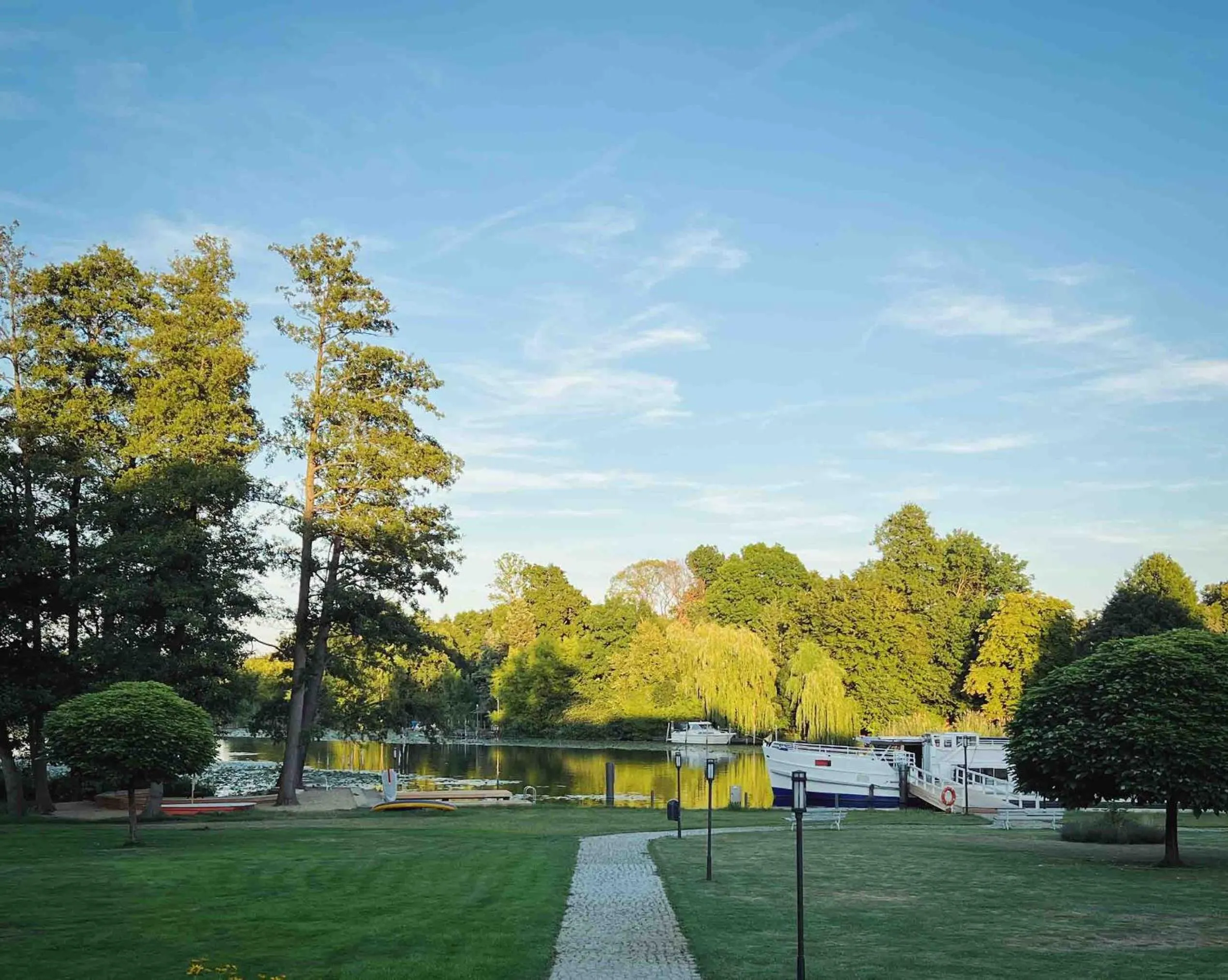 Garden view in DAS SCHMÖCKWITZ