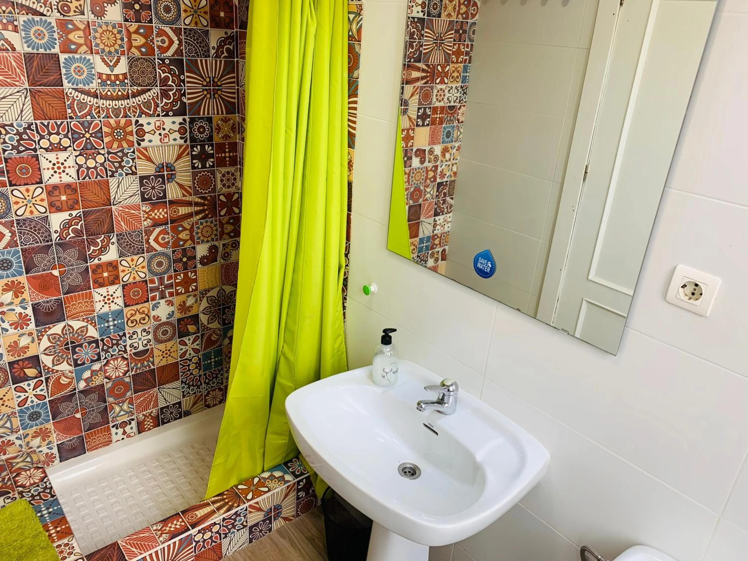 Decorative detail in Oh! My Hostel