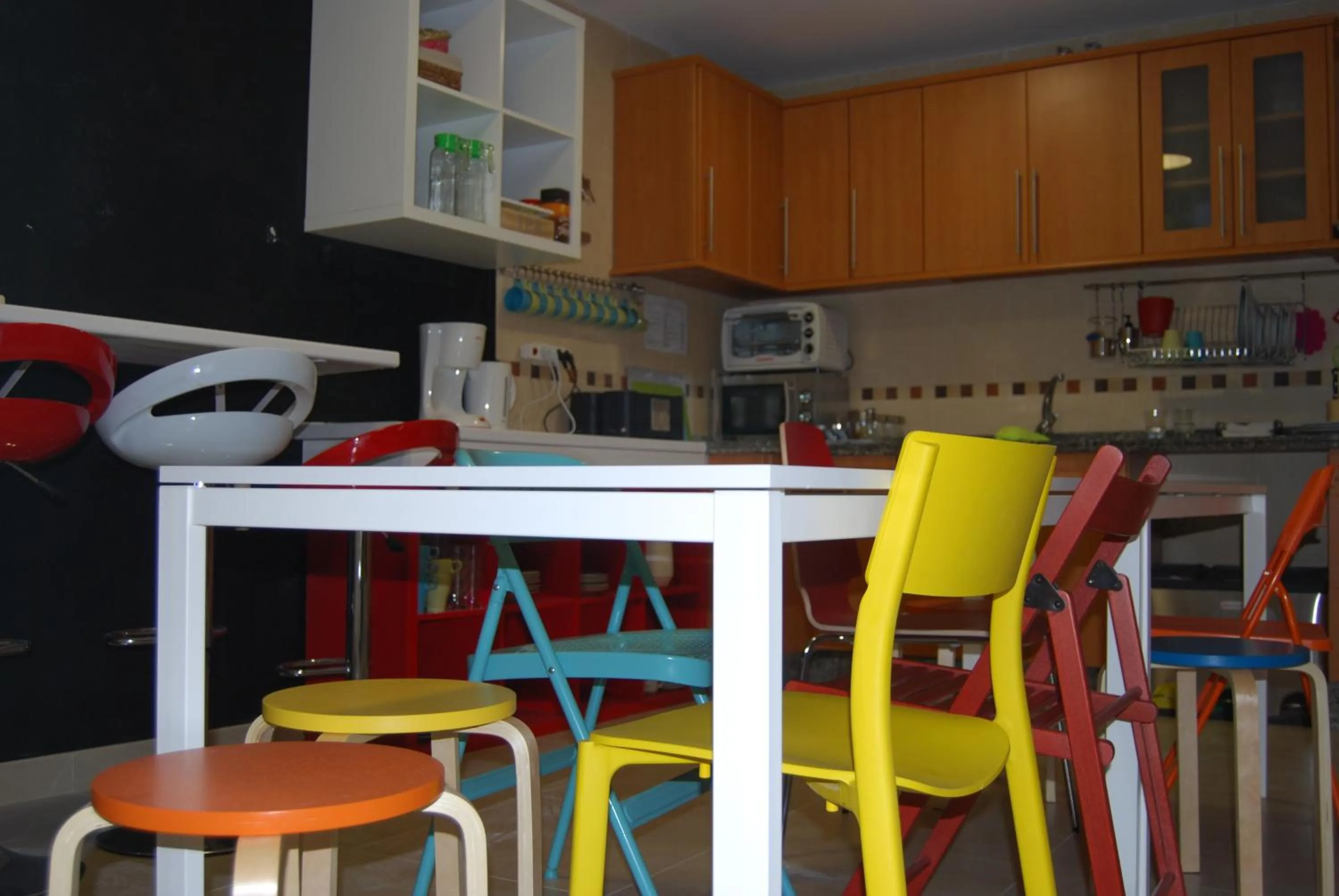 Communal kitchen in Oh! My Hostel