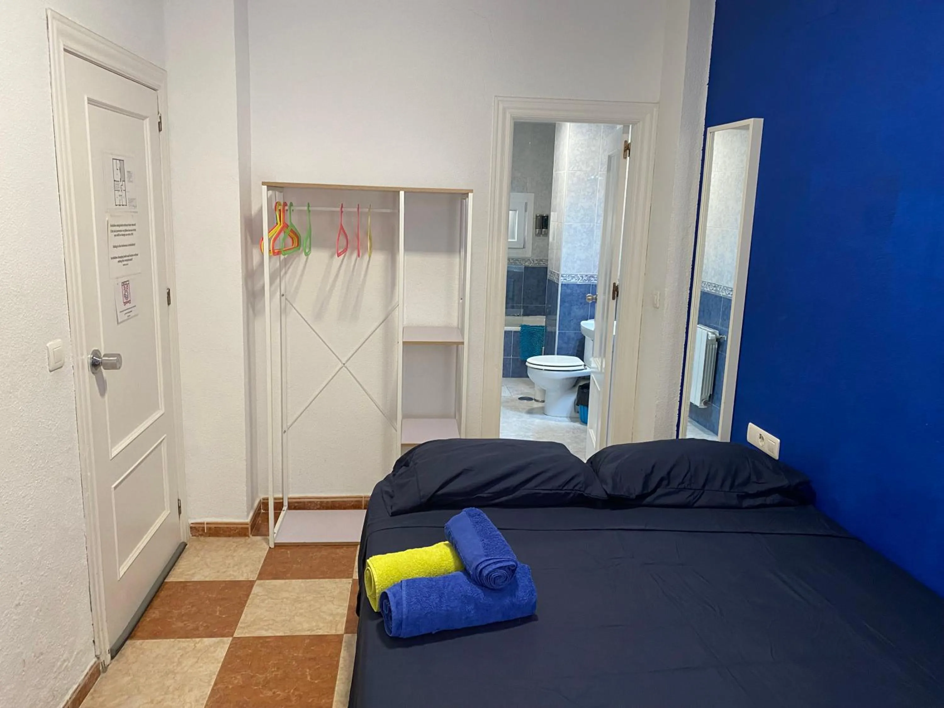 Photo of the whole room, Bed in Oh! My Hostel