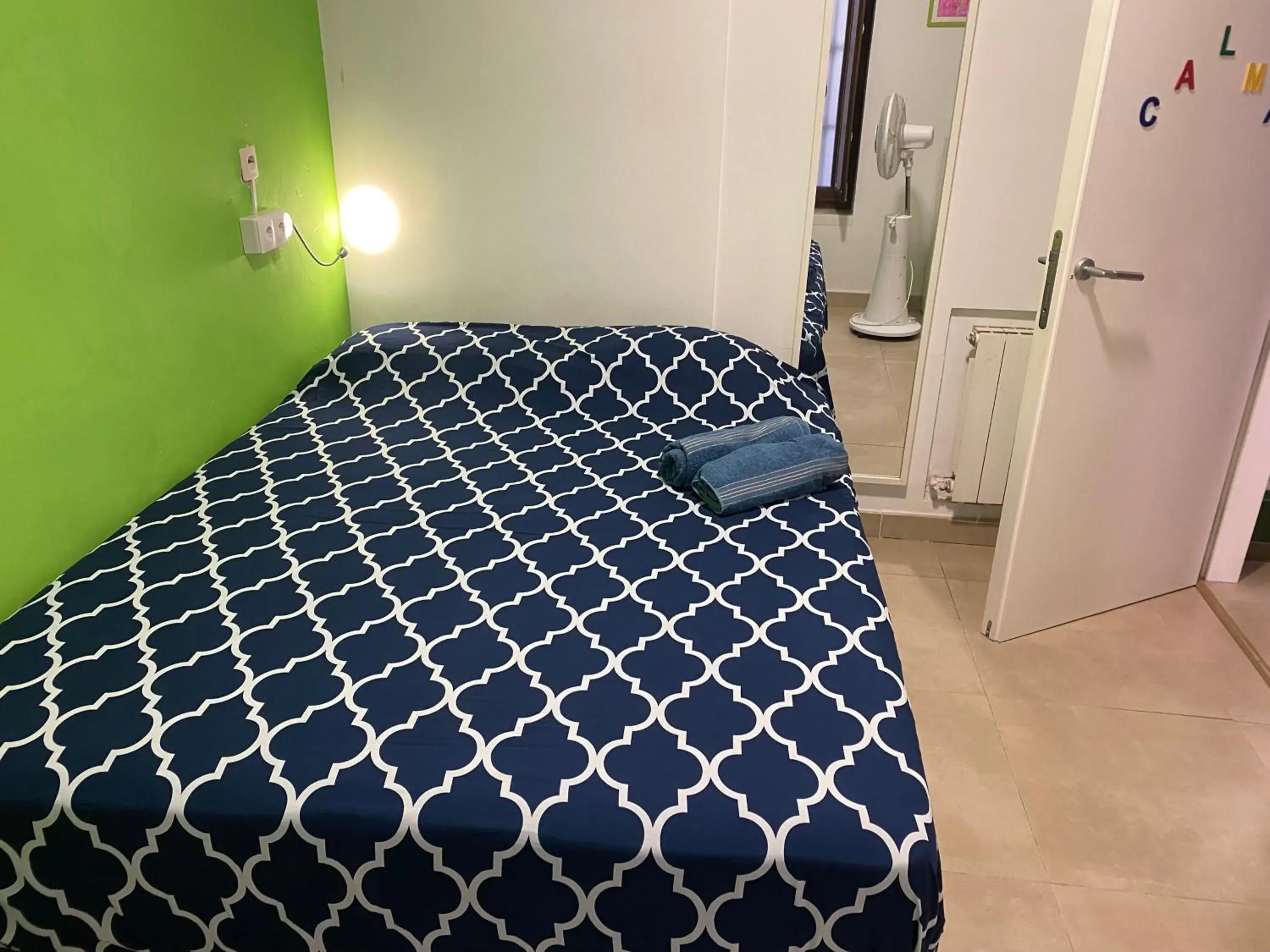 Double Room with Shared Bathroom in Oh! My Hostel Double Room with Shared Bathroom in Oh! My Hostel