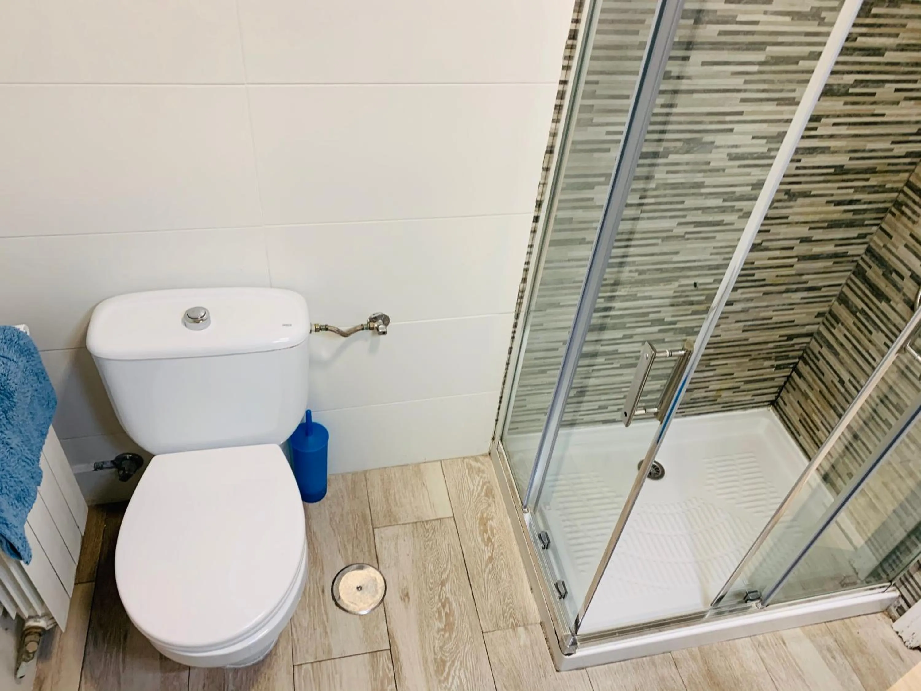 Bathroom in Oh! My Hostel