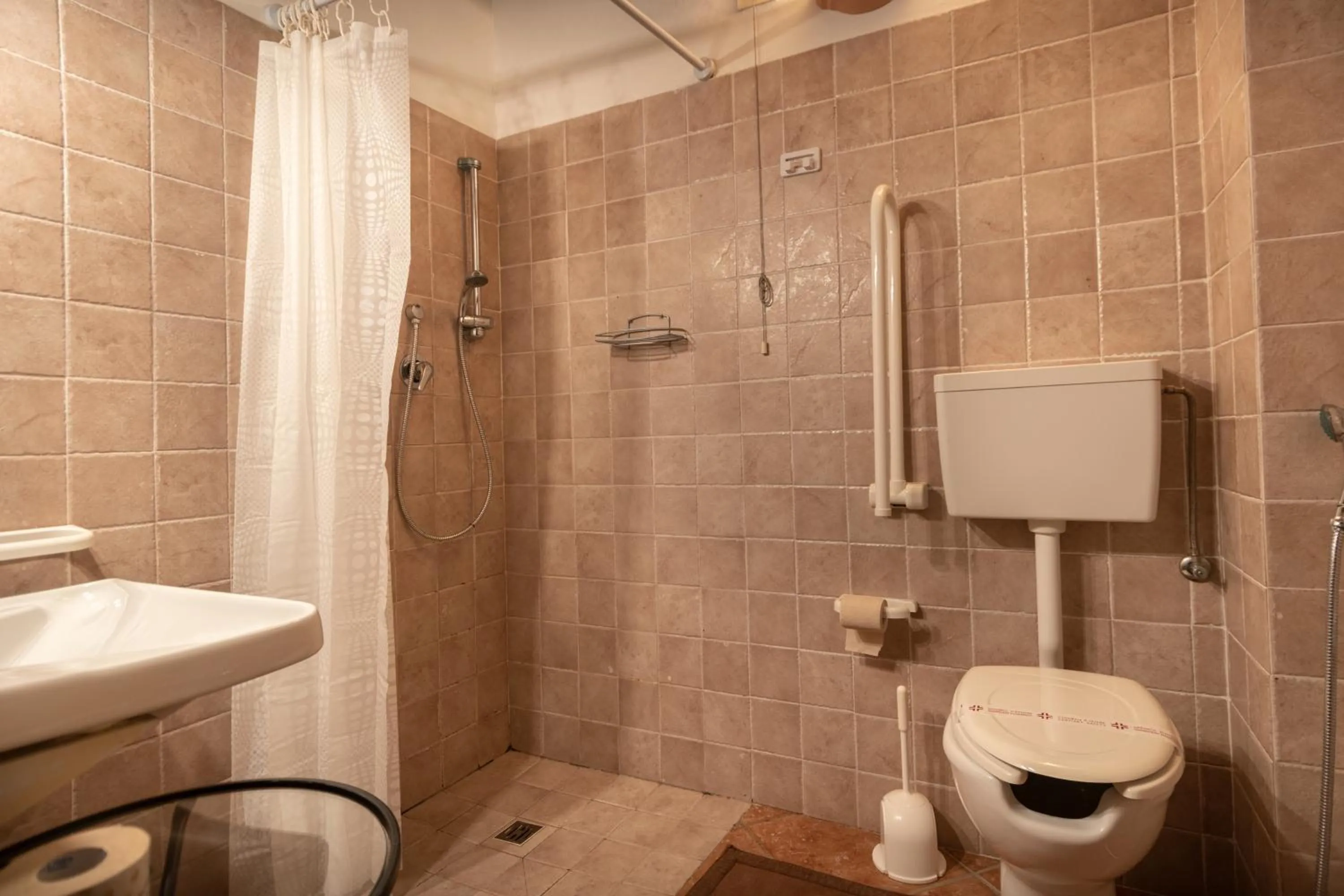 Bathroom in Agriturismo Sasso Rosso