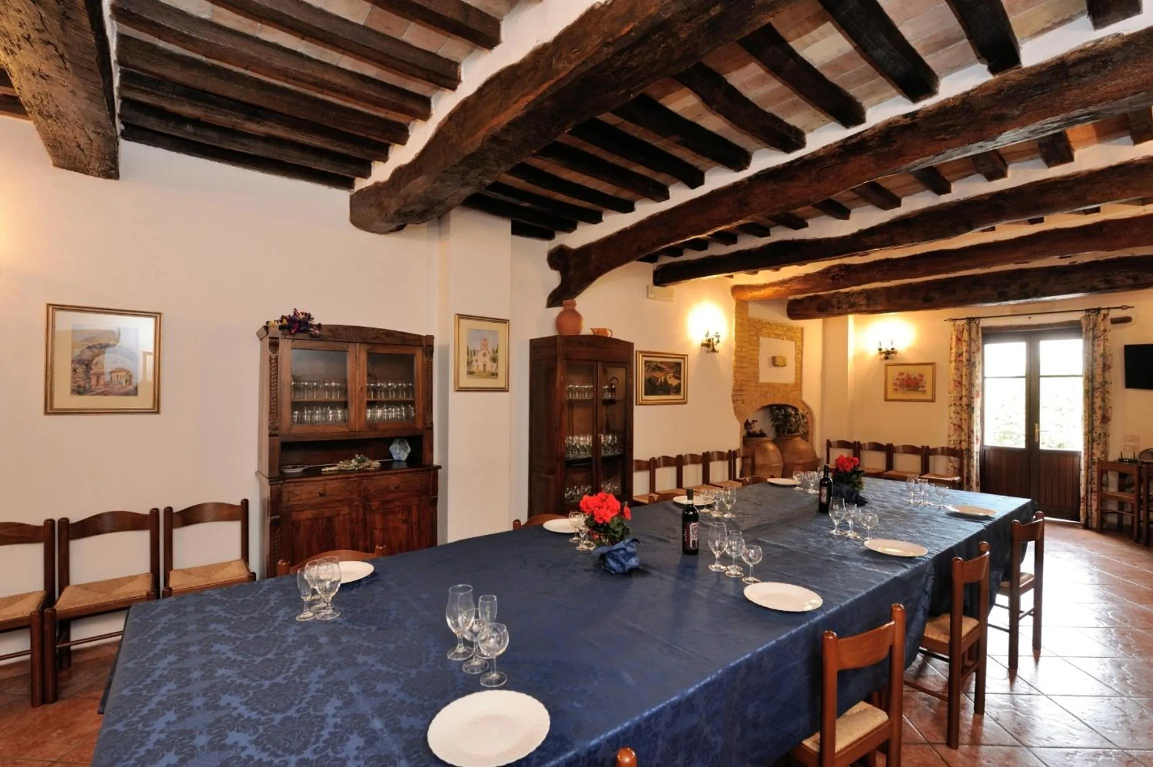 Restaurant/places to eat in Agriturismo Sasso Rosso