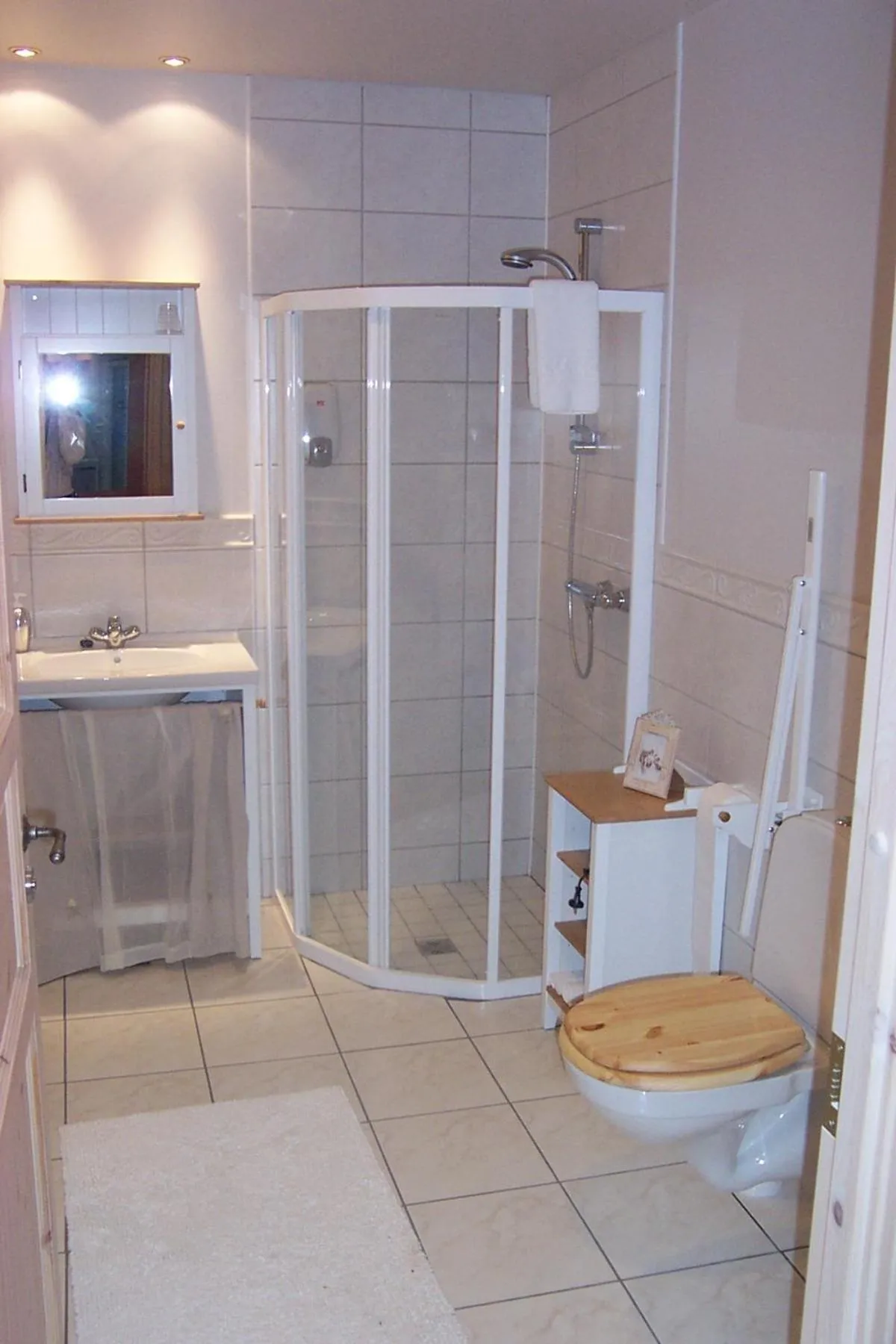 Double or Twin Room in Eyjar Fishing Lodge