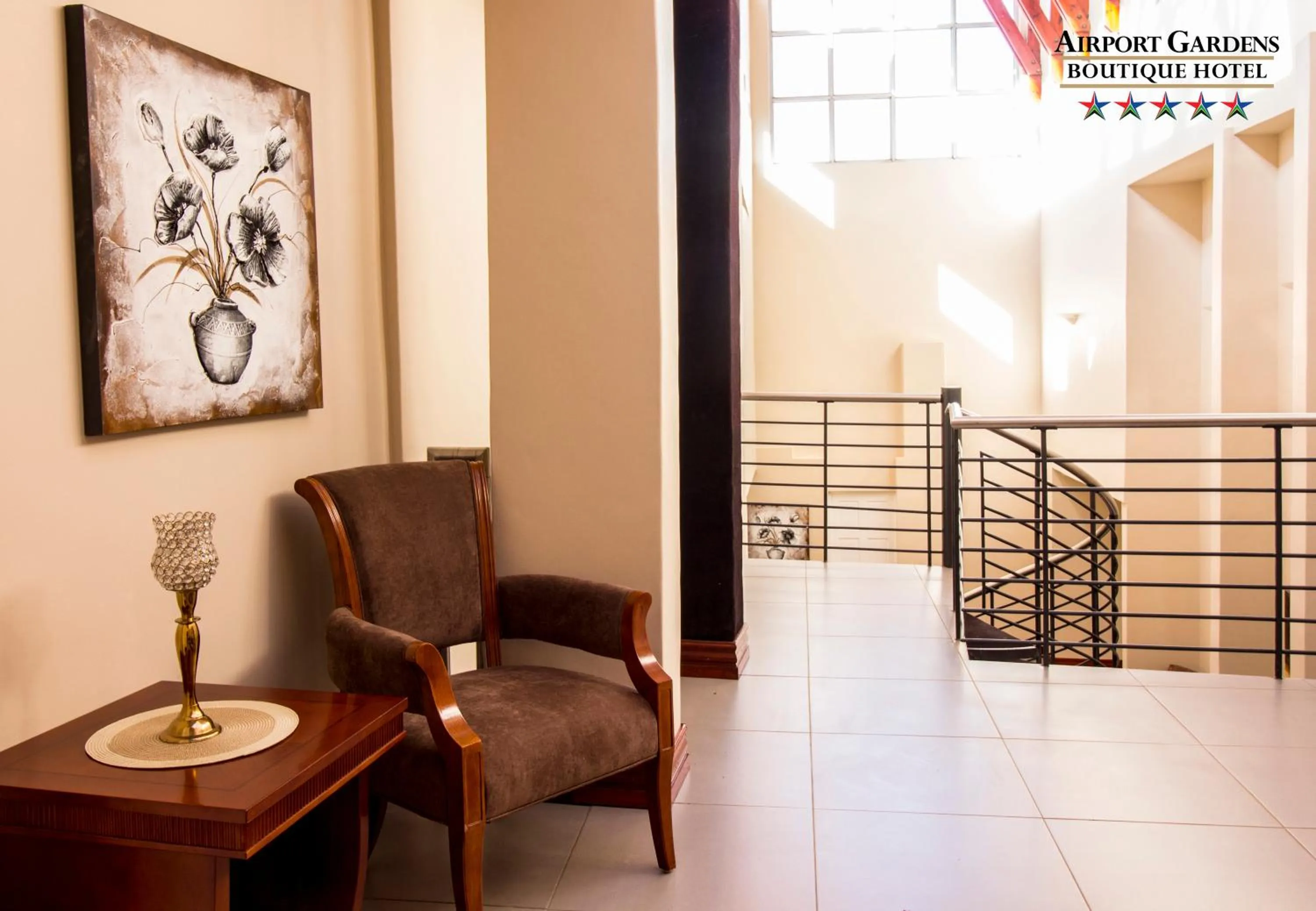 Airport Gardens Boutique Hotel