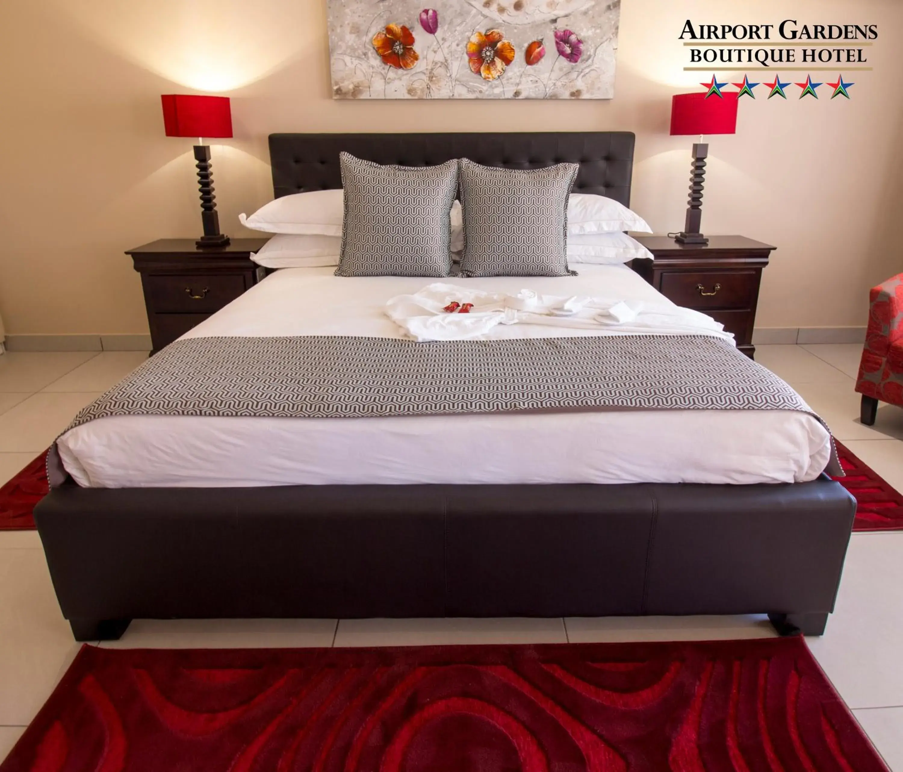 Bed in Airport Gardens Boutique Hotel Bed in Airport Gardens Boutique Hotel