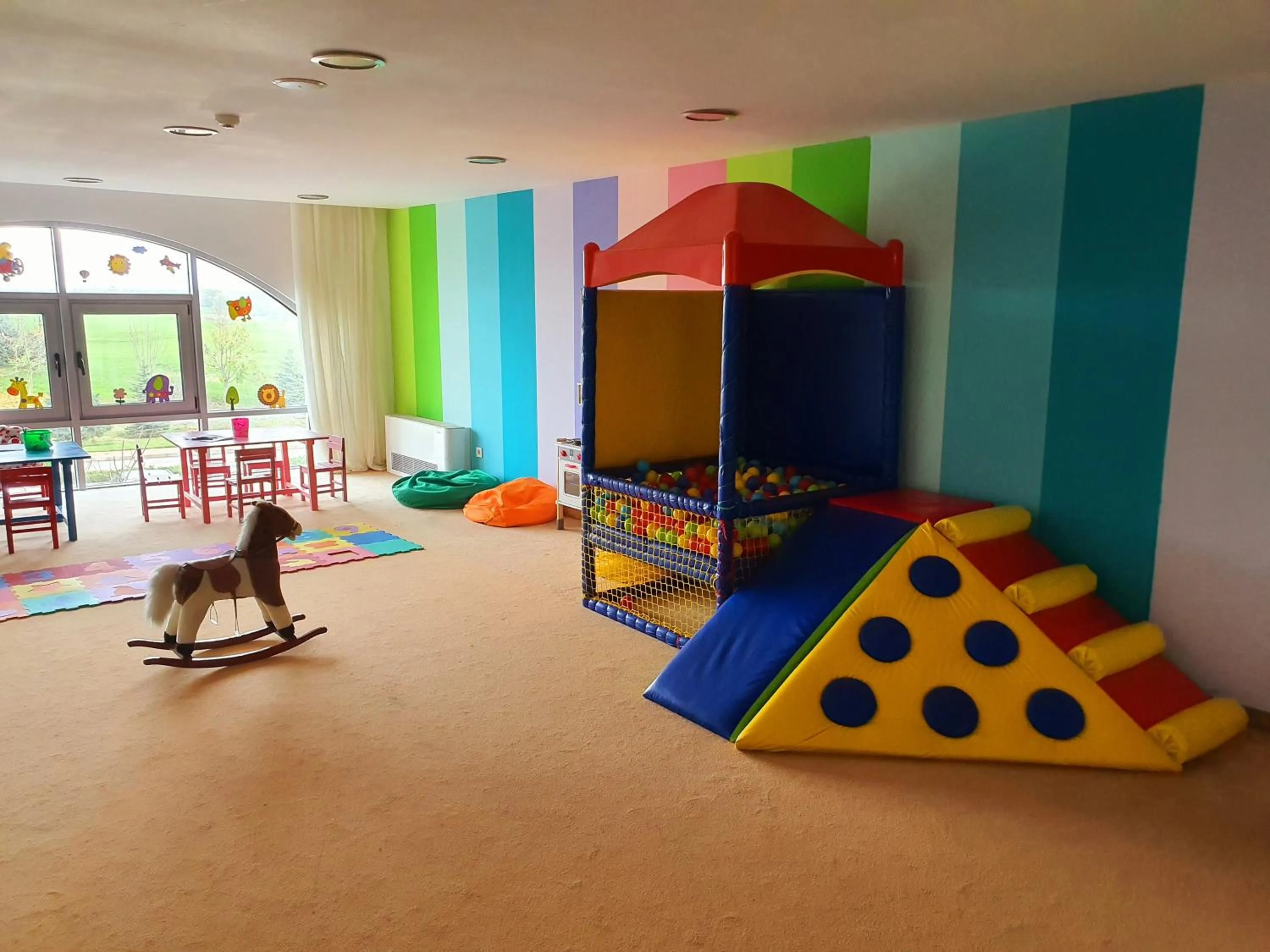 Communal lounge/ TV room in Lighthouse Golf & Spa Hotel