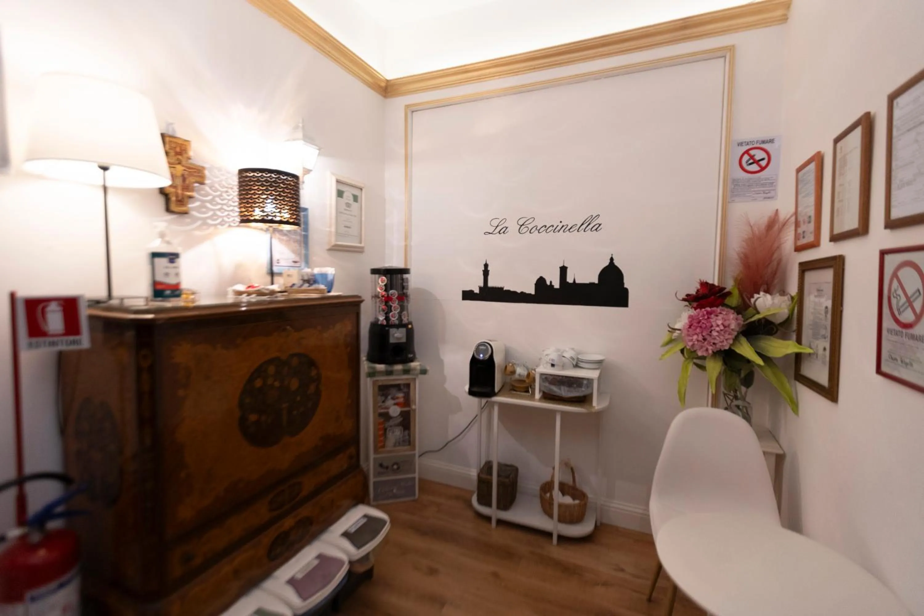 Coffee/tea facilities in Soggiorno La Coccinella