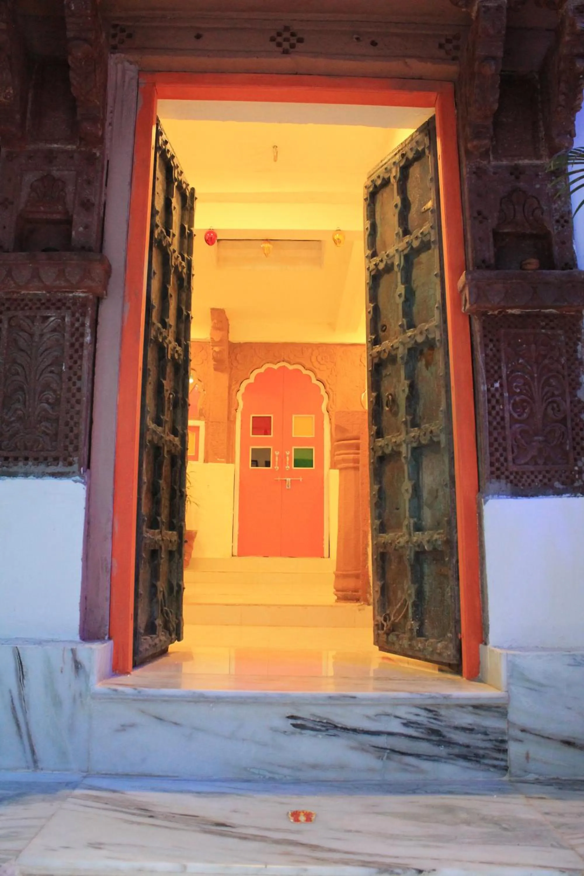 Facade/entrance in Karma Heritage