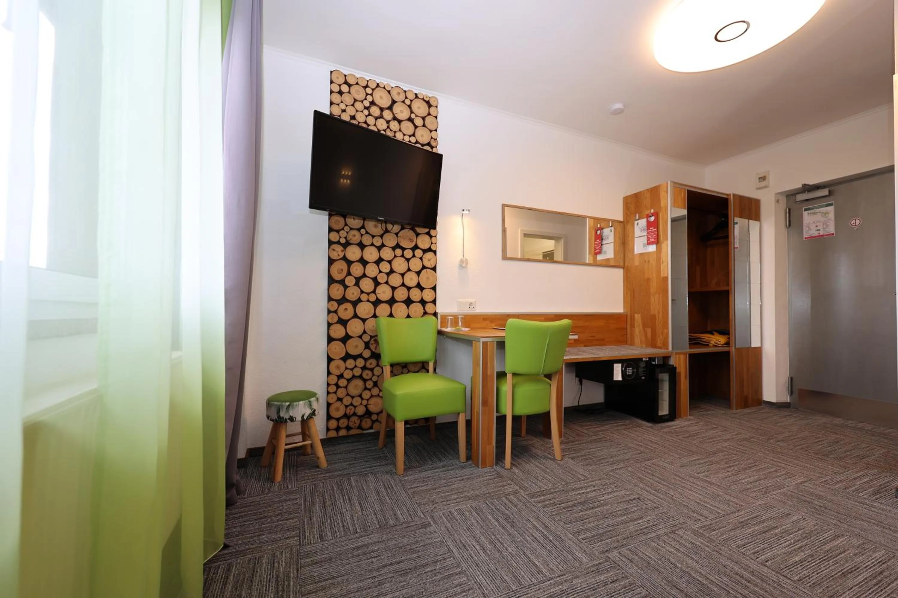 TV and multimedia in Hotel Zum Gründle