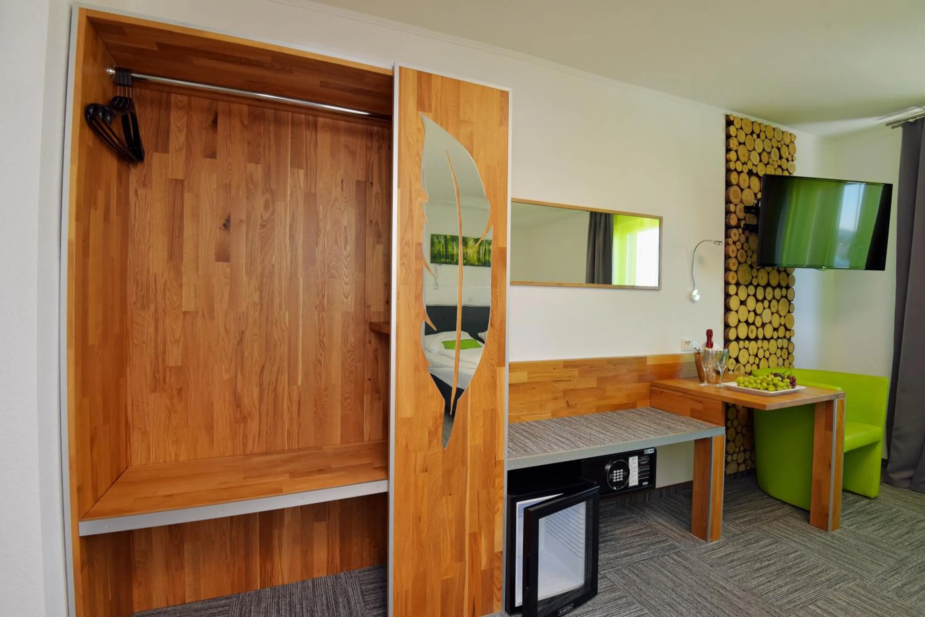 TV and multimedia in Hotel Zum Gründle