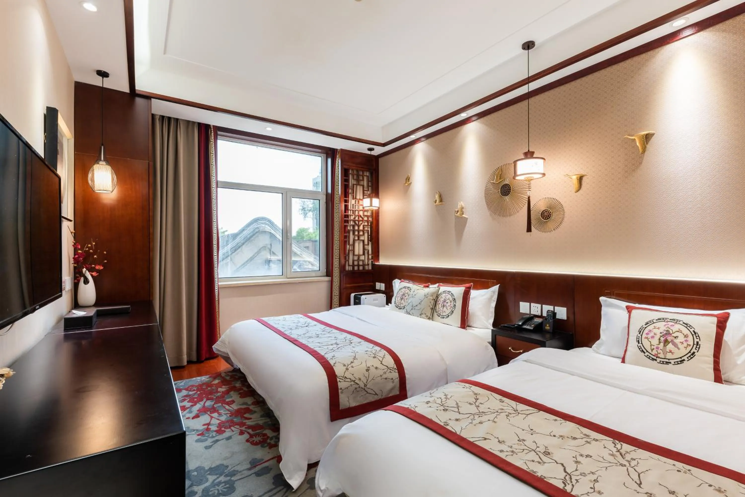 Photo of the whole room, Bed in Chinese Culture Holiday Hotel 唐府