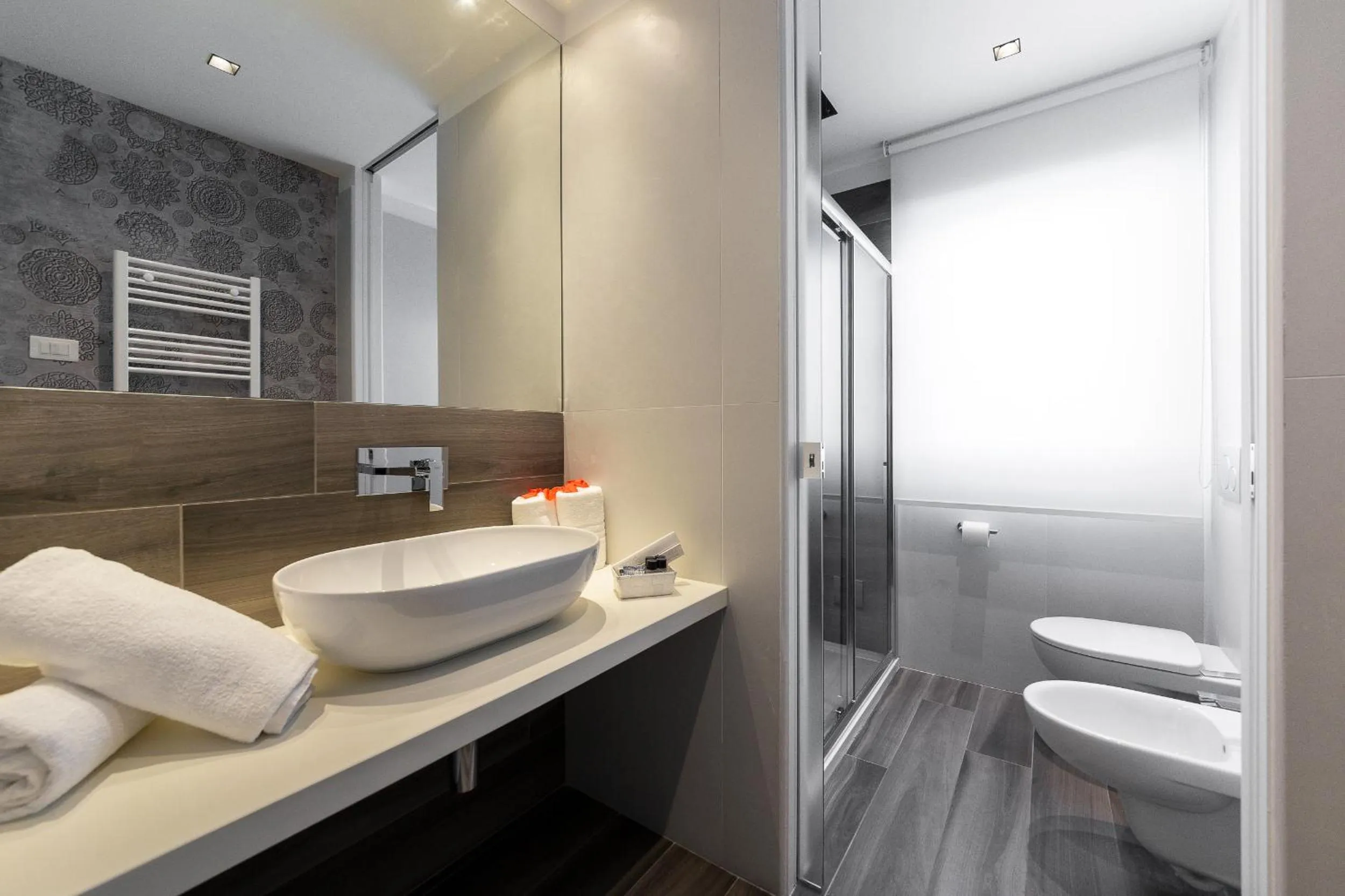 Bathroom in Hotel Mediterraneo