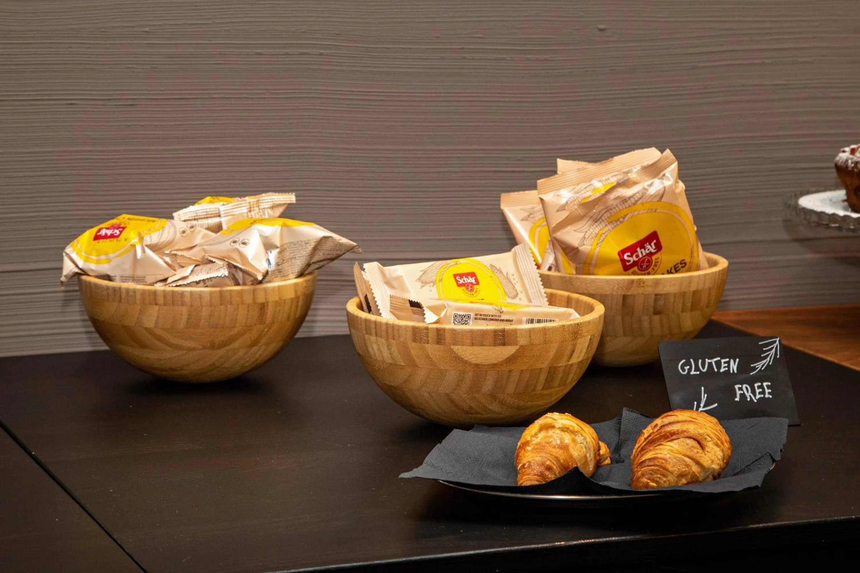 Buffet breakfast in Hotel Mediterraneo