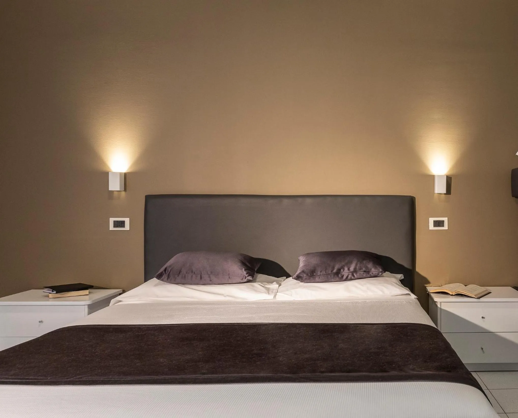 Bed in Hotel Mediterraneo